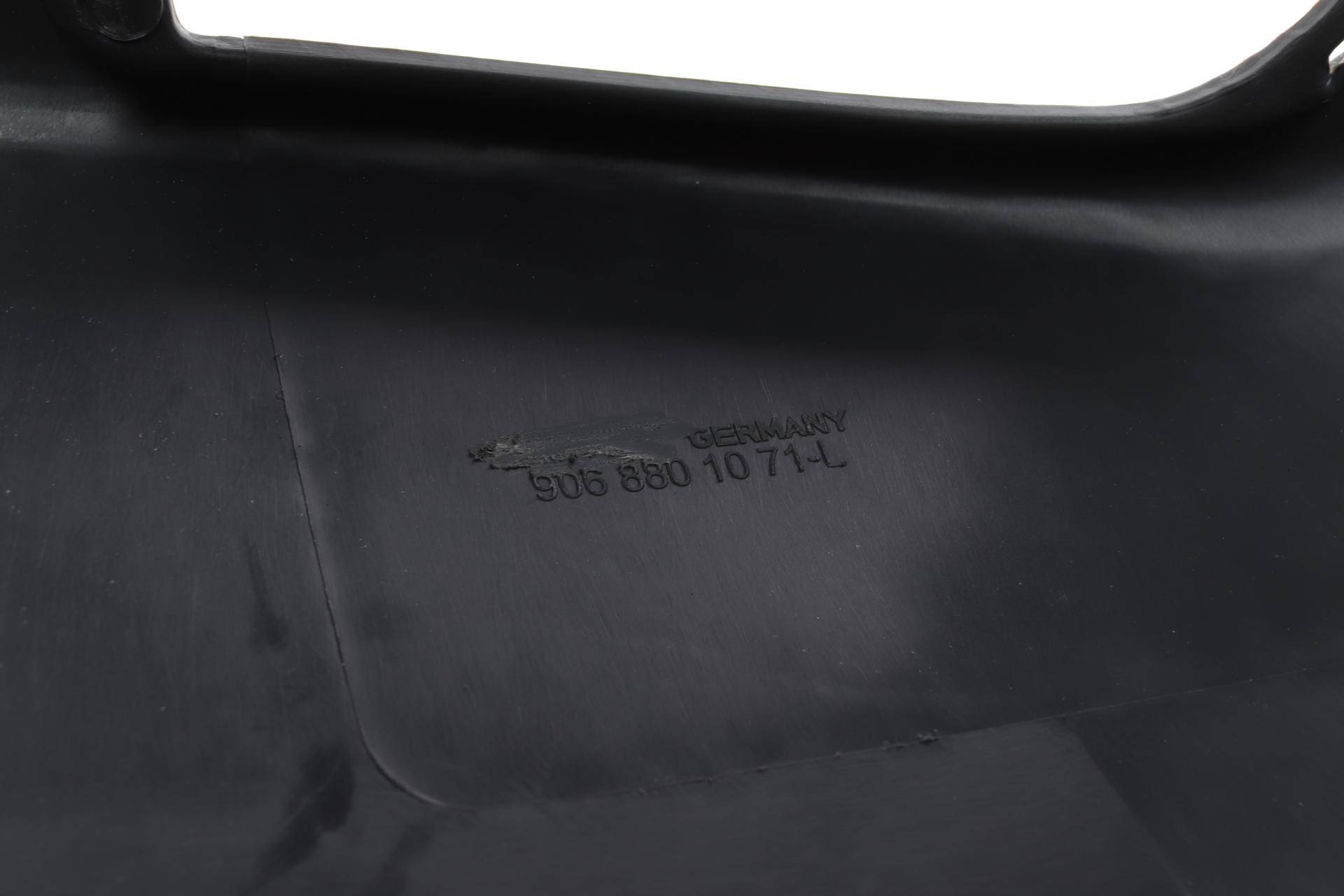 Кут бампера (заднього) MB Sprinter 06- (L)