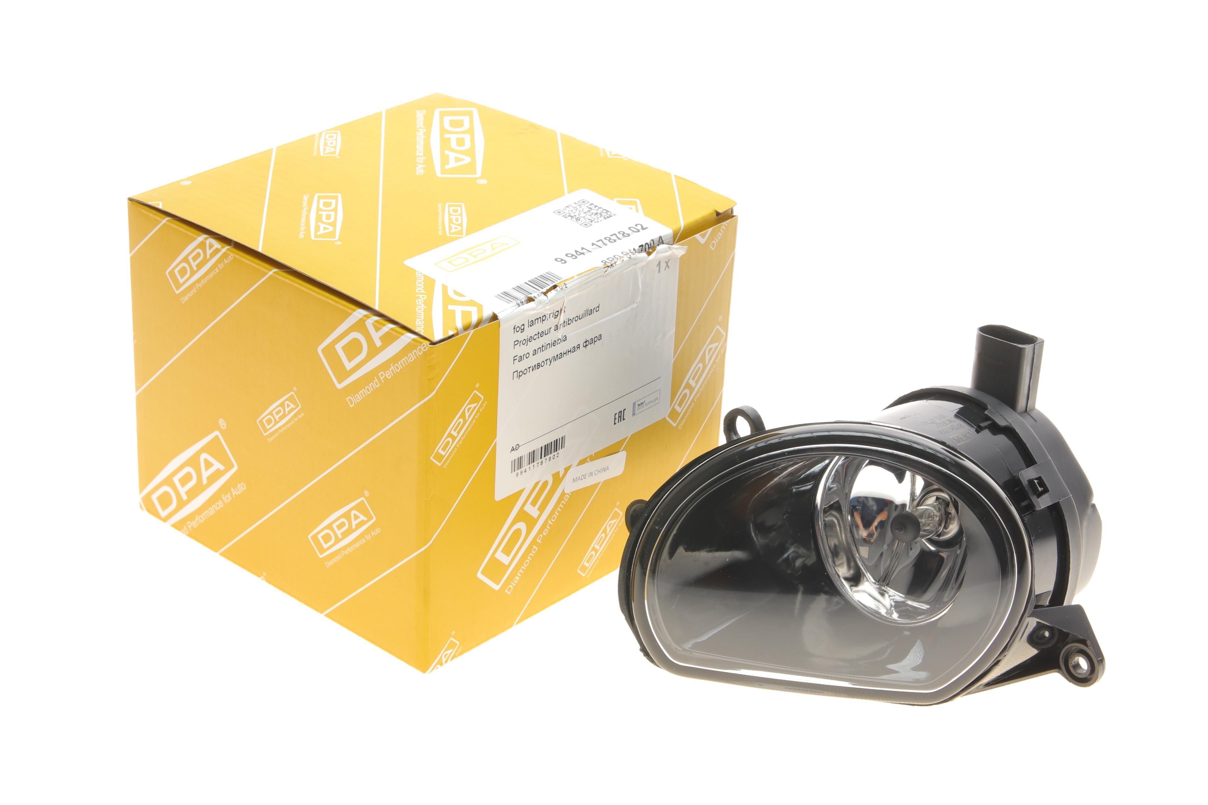 Фара протитуманна Audi A3/Q7 03-15 (R)