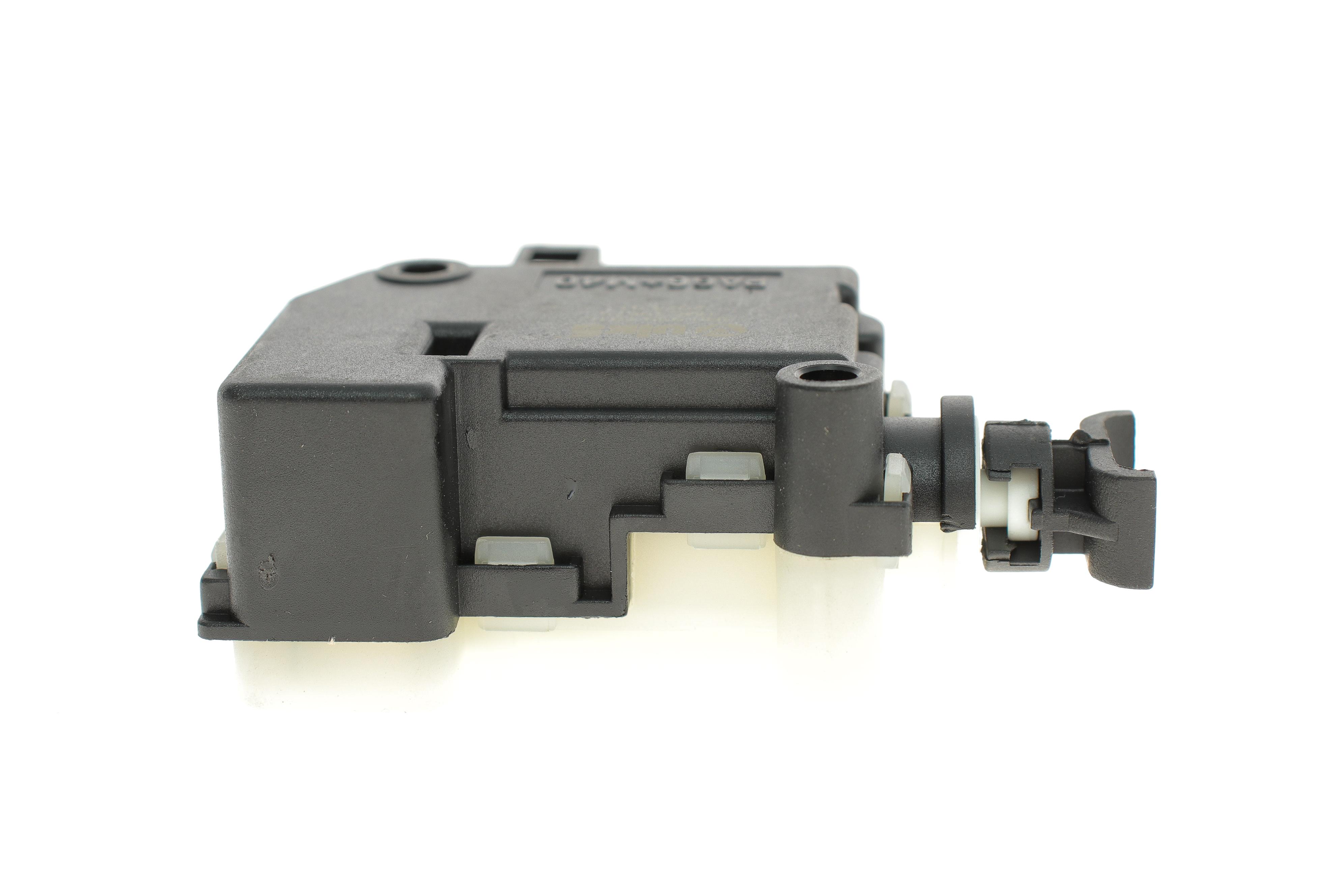 Замок кришки багажника VW Golf IV/Passat 96-05