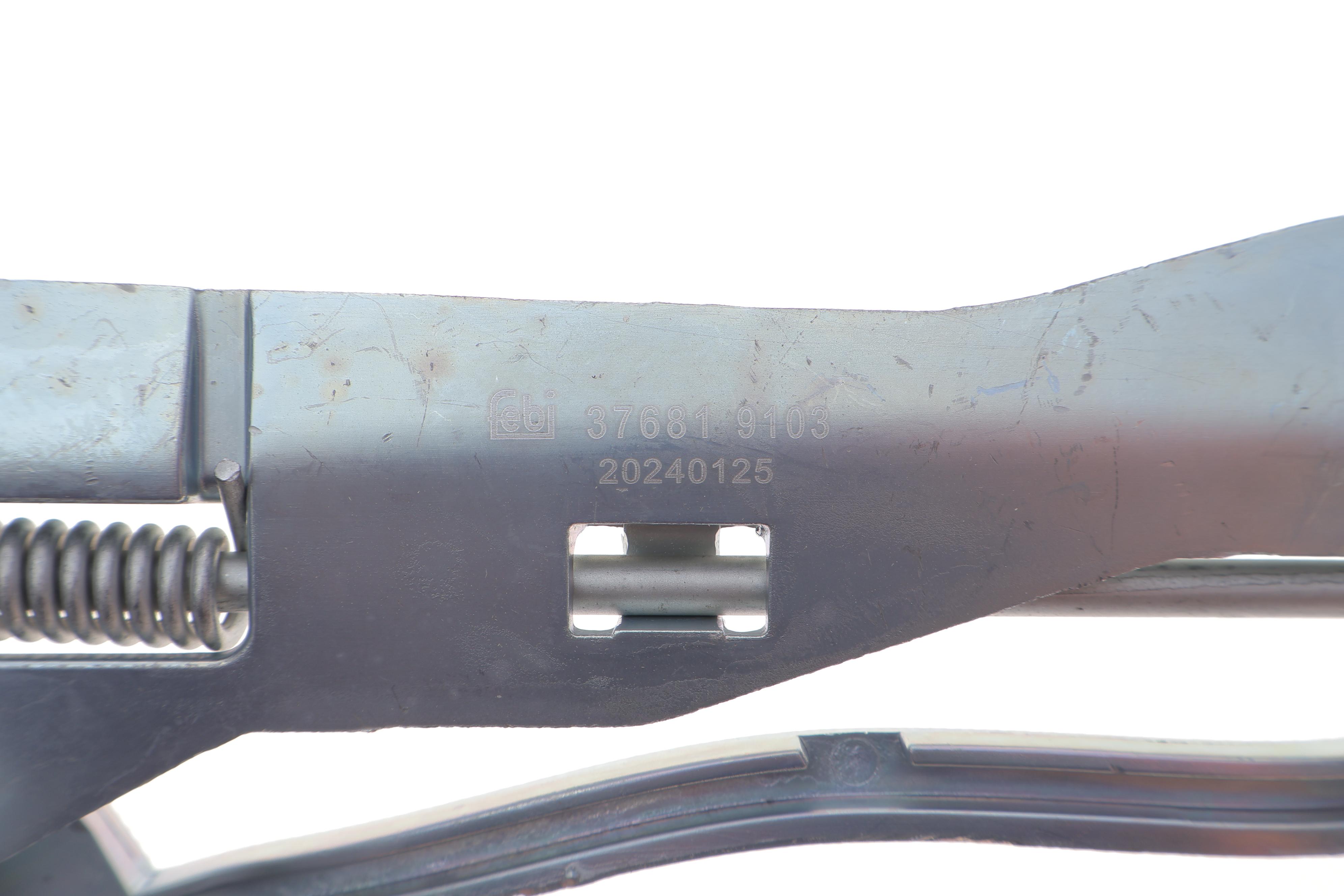 Рама ручки дверей (передніх) (L) BMW X5 (E53) 00-06