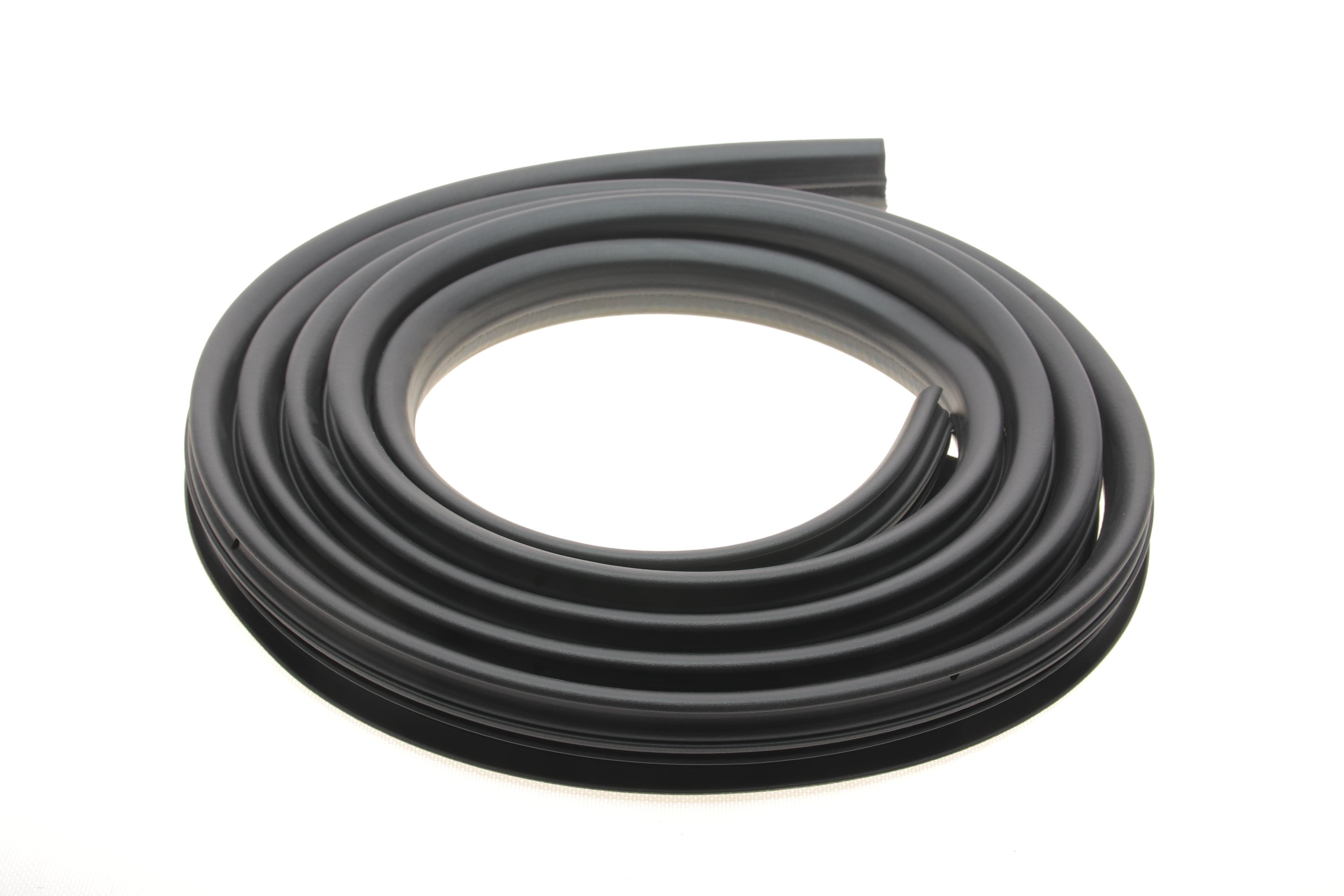 Ущільнювач дверей (передніх) MB Sprinter/VW Crafter 06- (6923)