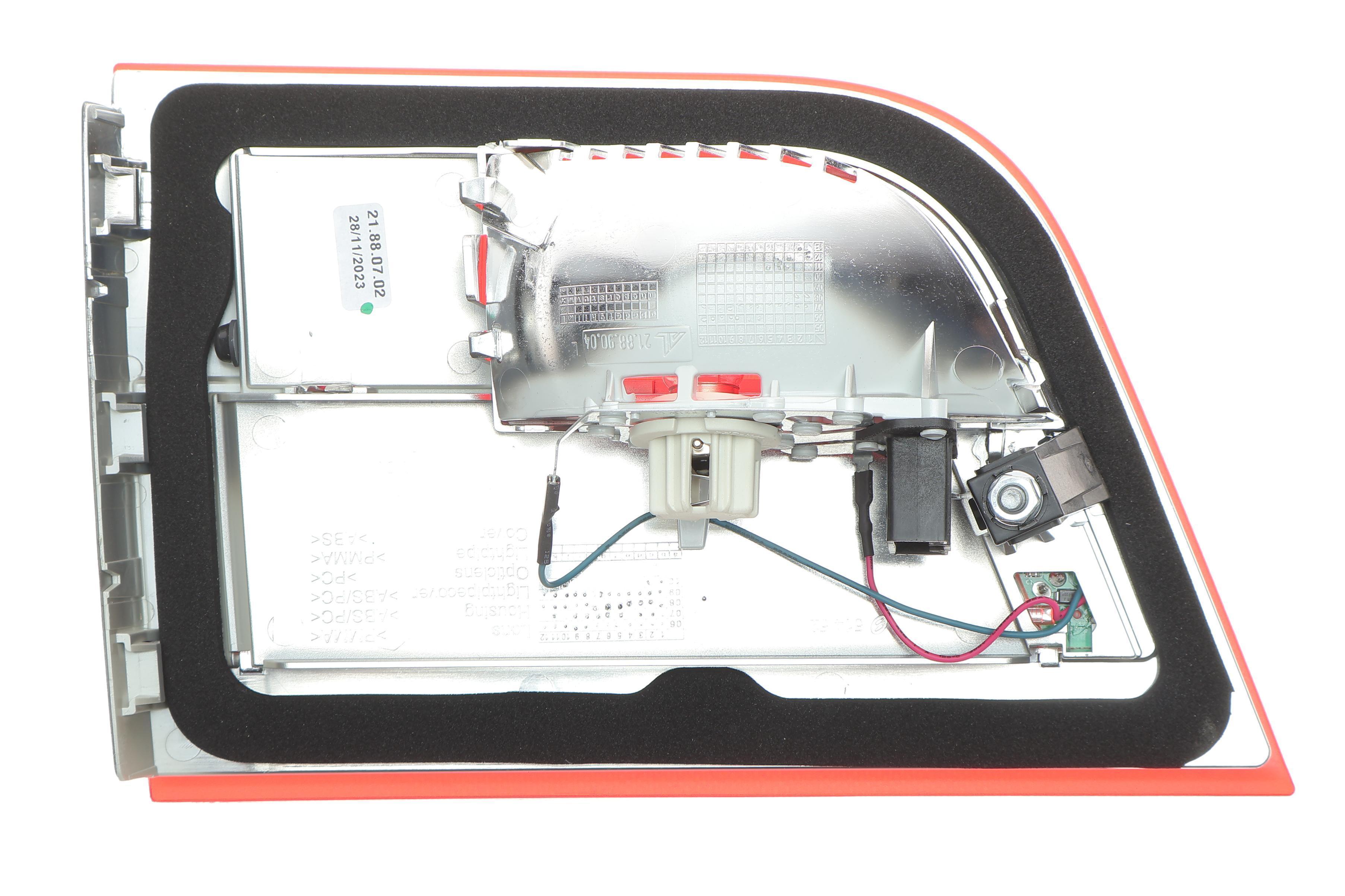 Ліхтар задній BMW X5 (E70) 06-08 (L) (LLG012)