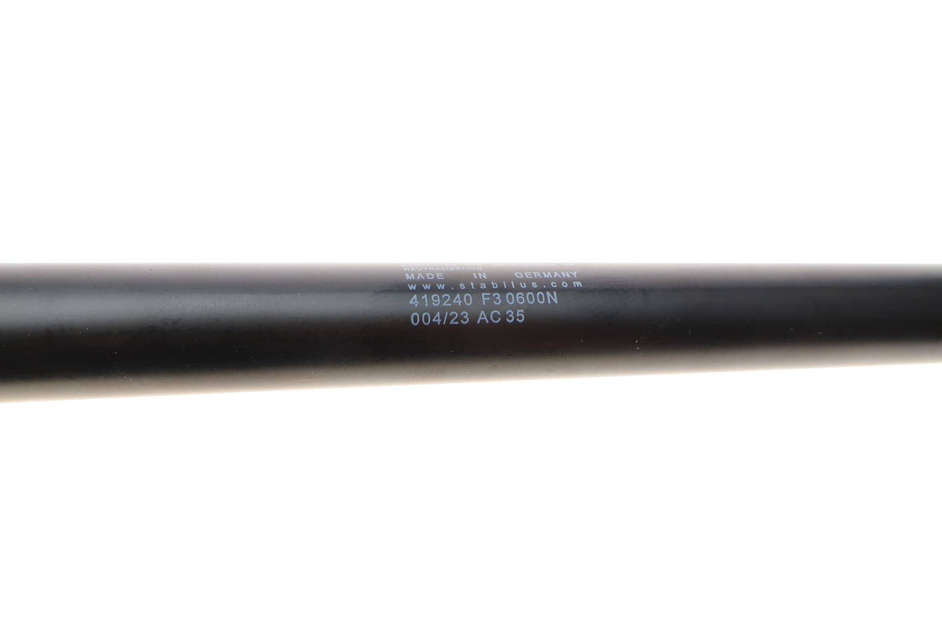 Амортизатор кришки багажника Renault Scenic III 09-