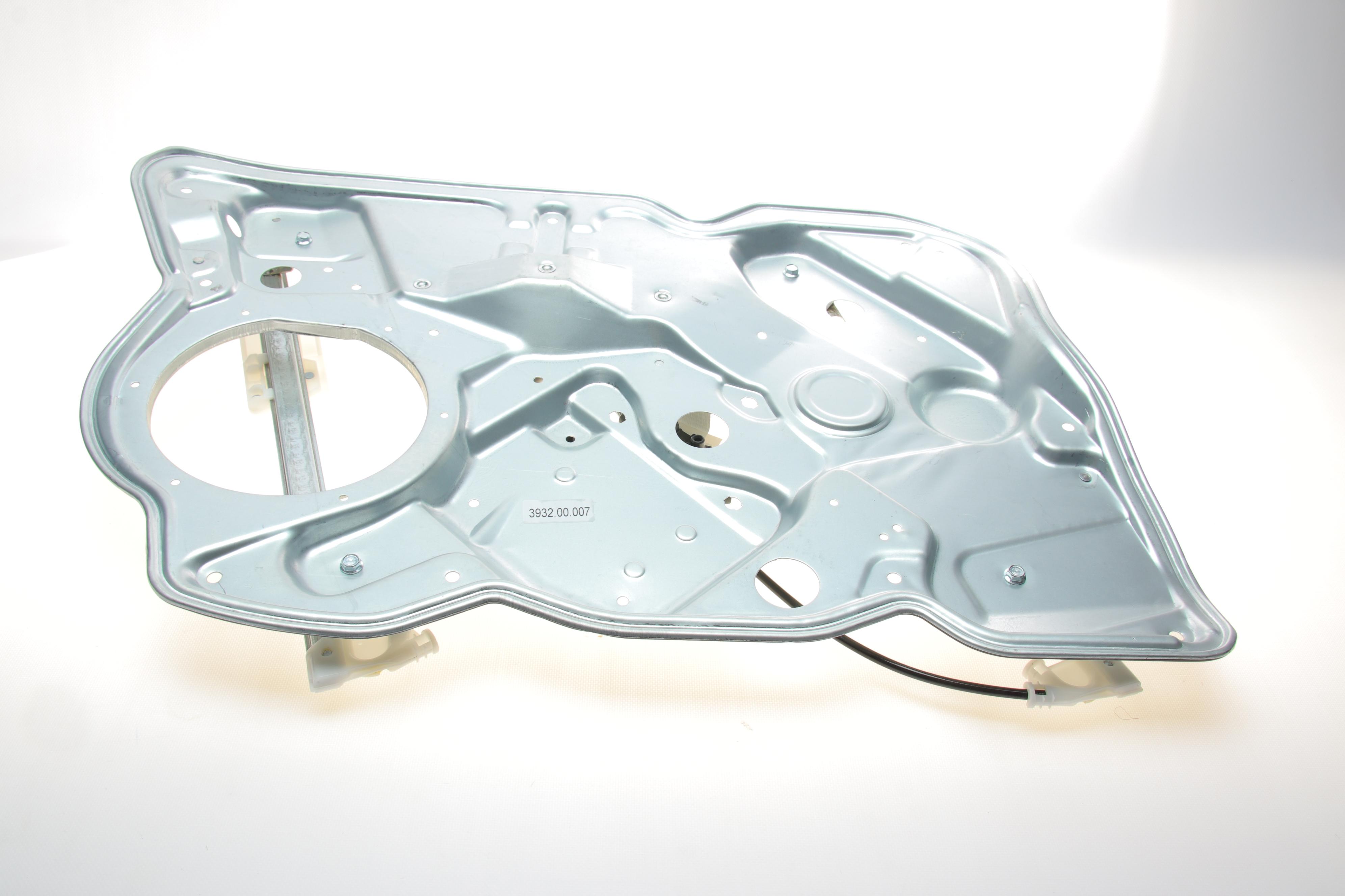 Склопідіймач (передній) Skoda Octavia 04-13 (L) (електро) (без моторчика) (з пластиною)