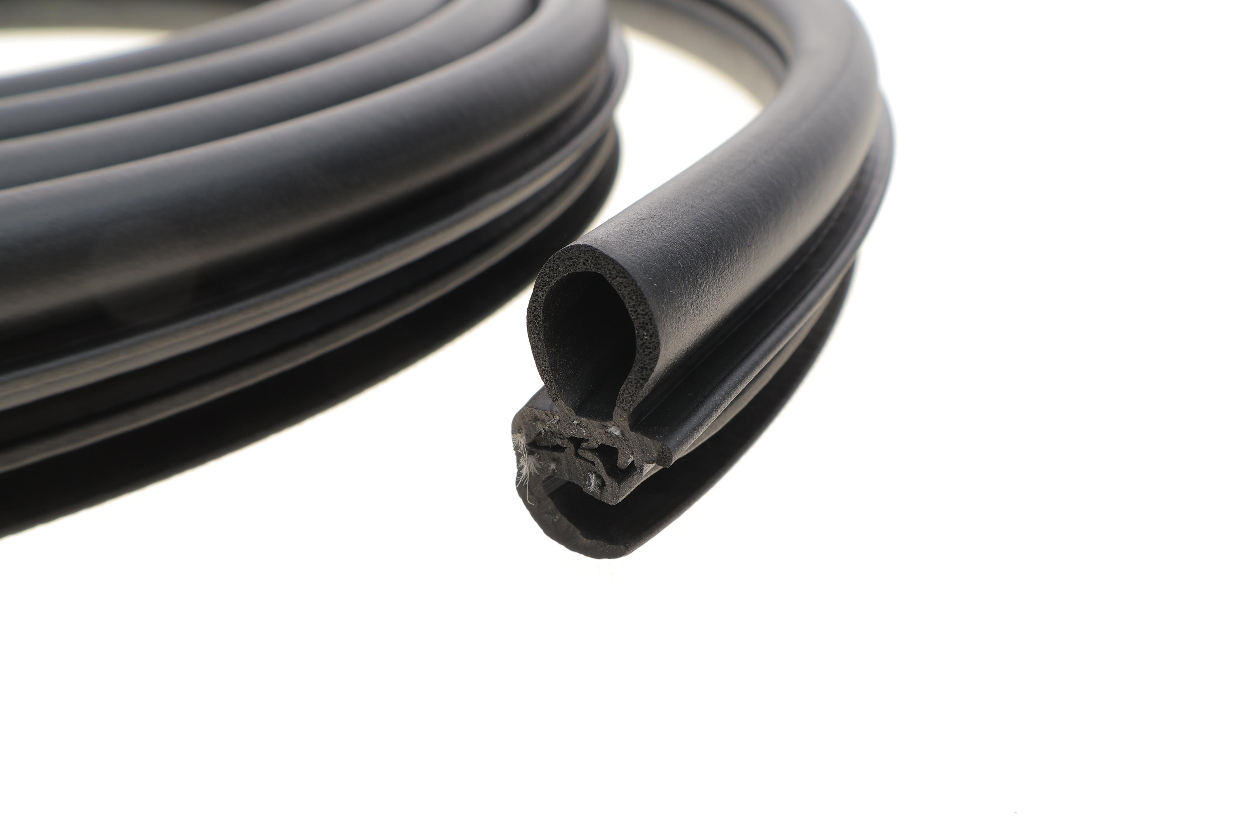 Ущільнювач дверей Opel Vivaro/ Renault Trafic 01-14