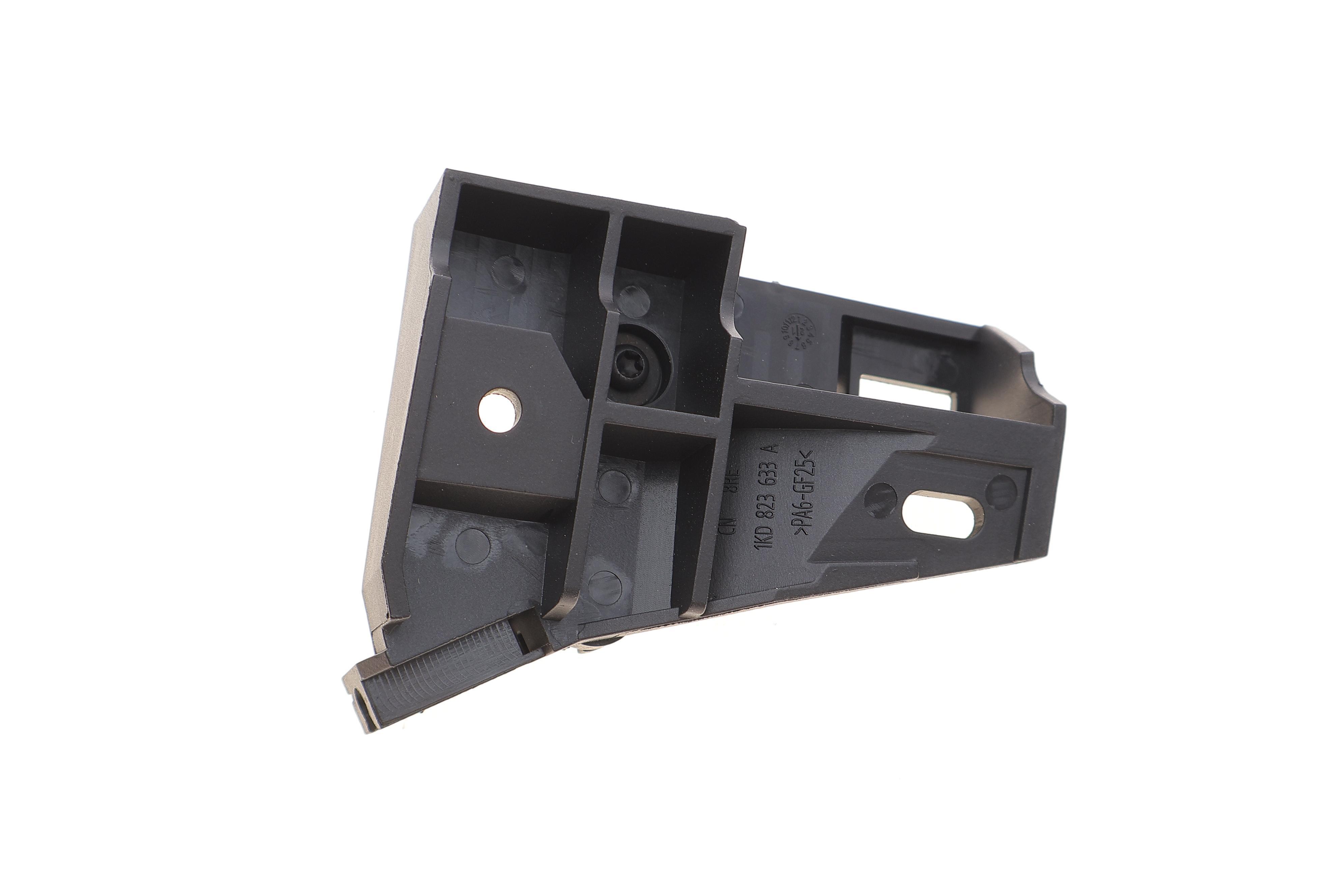 Кронштейн ручки капоту Audi Q3/VW Golf V/VI/Passat B6/B7/Tiguan 06-18