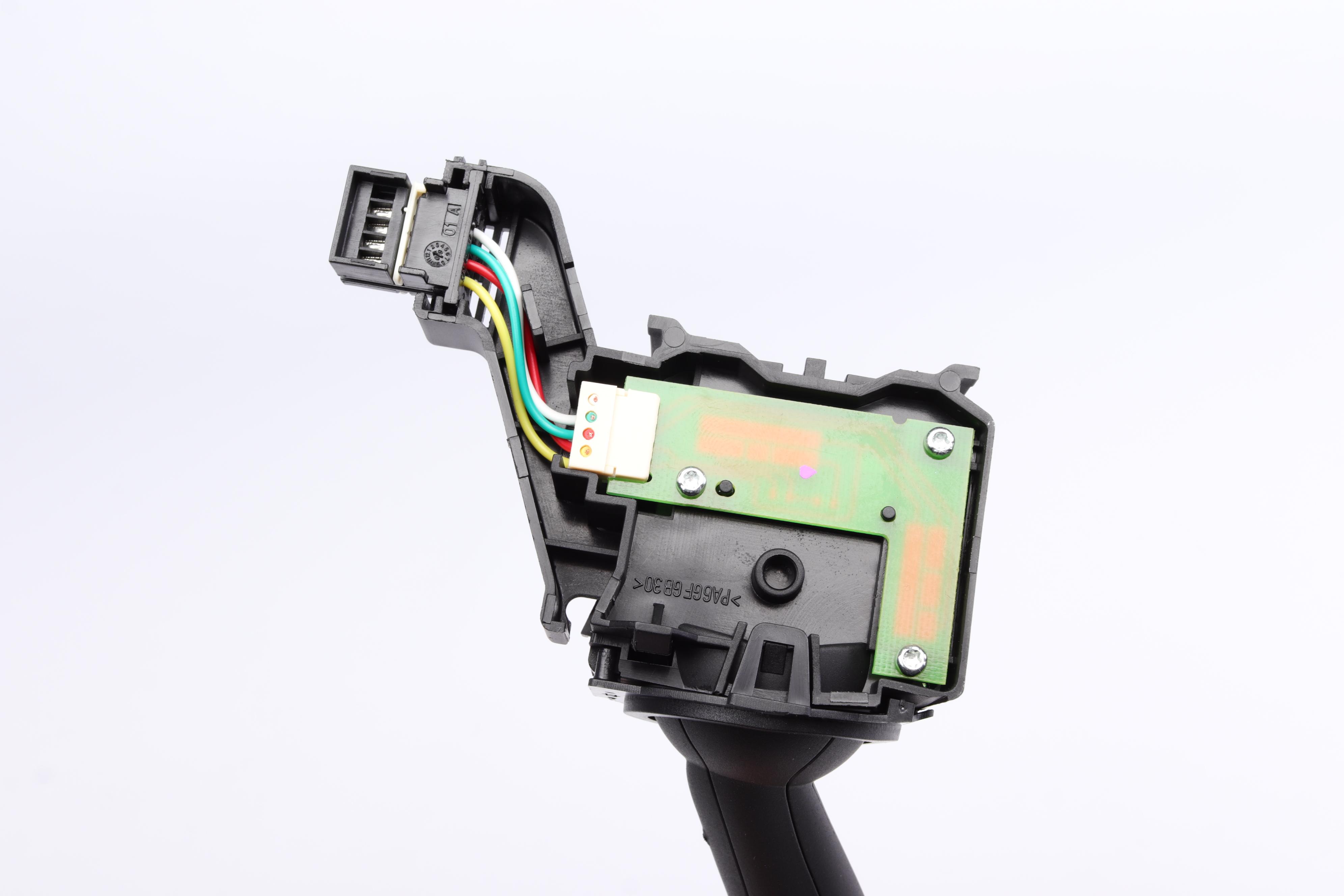 Перемикач світла фар VW Caddy III 1.9-2.0 TDI 04-15