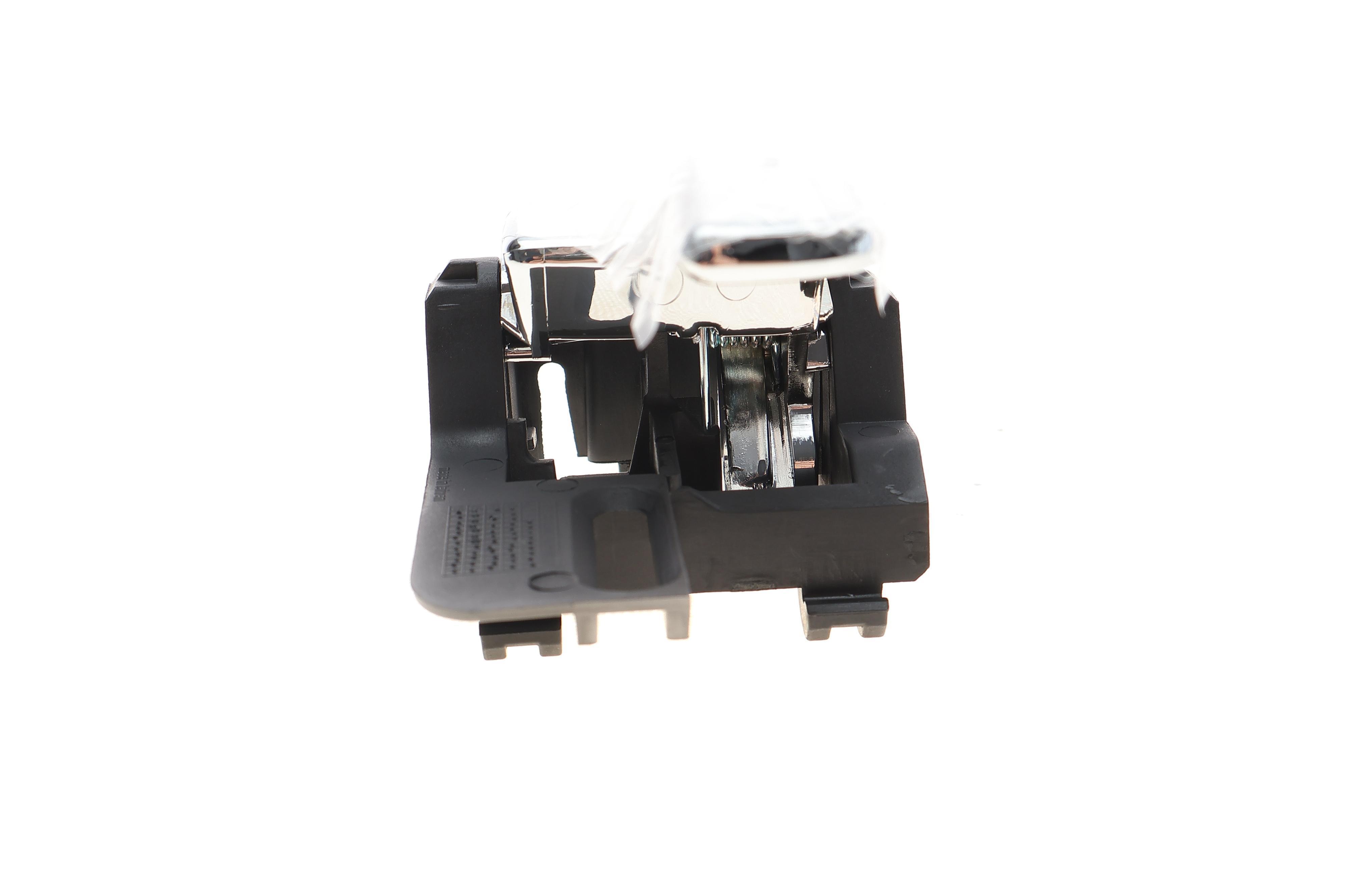 Ручка дверей (передніх/задній/внутрішня) Nissan Qashqai 07-13 (R)