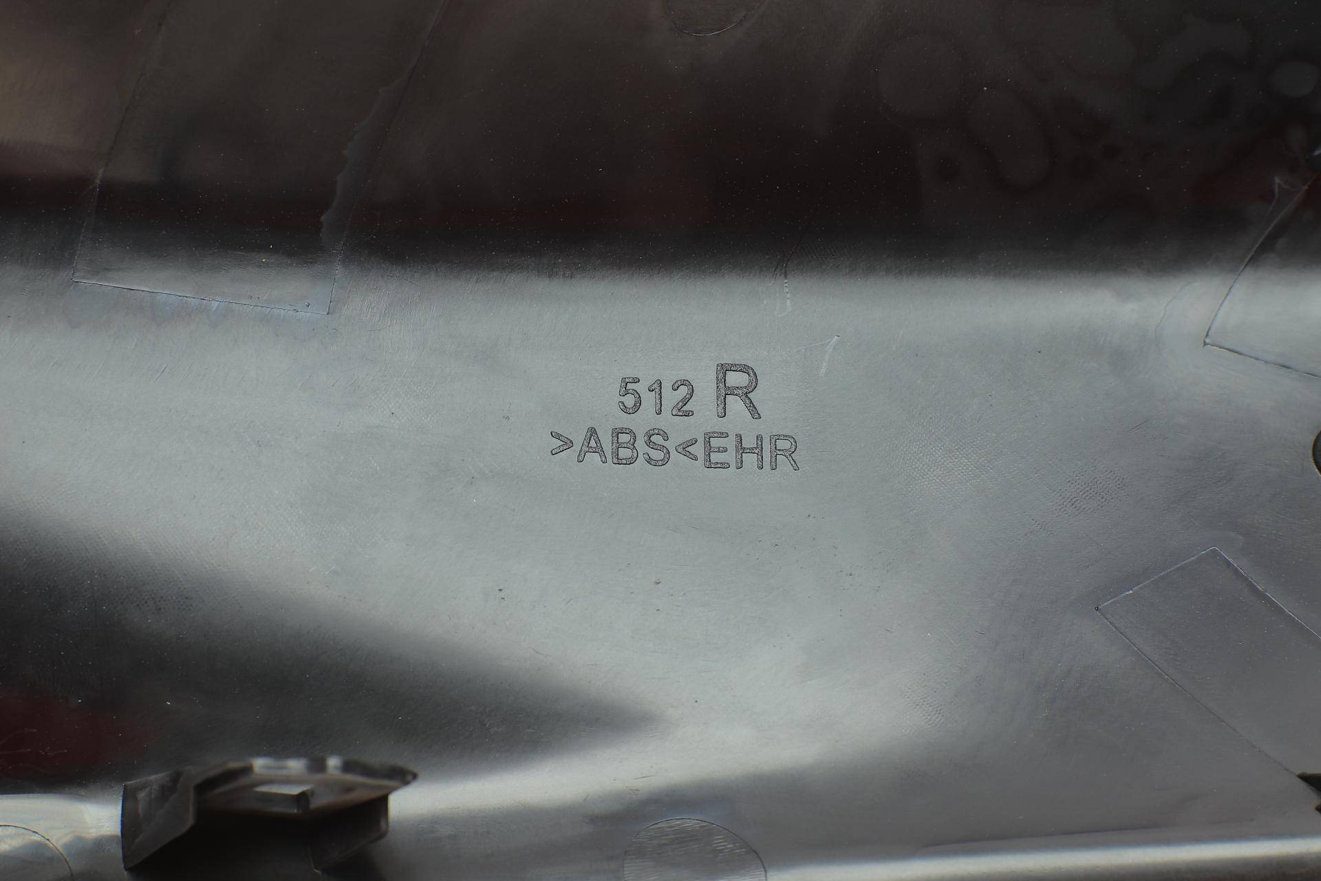 Кришка дзеркала (під фарбування) (R) Citroen C4 Cactus/Peugeot 301 12-