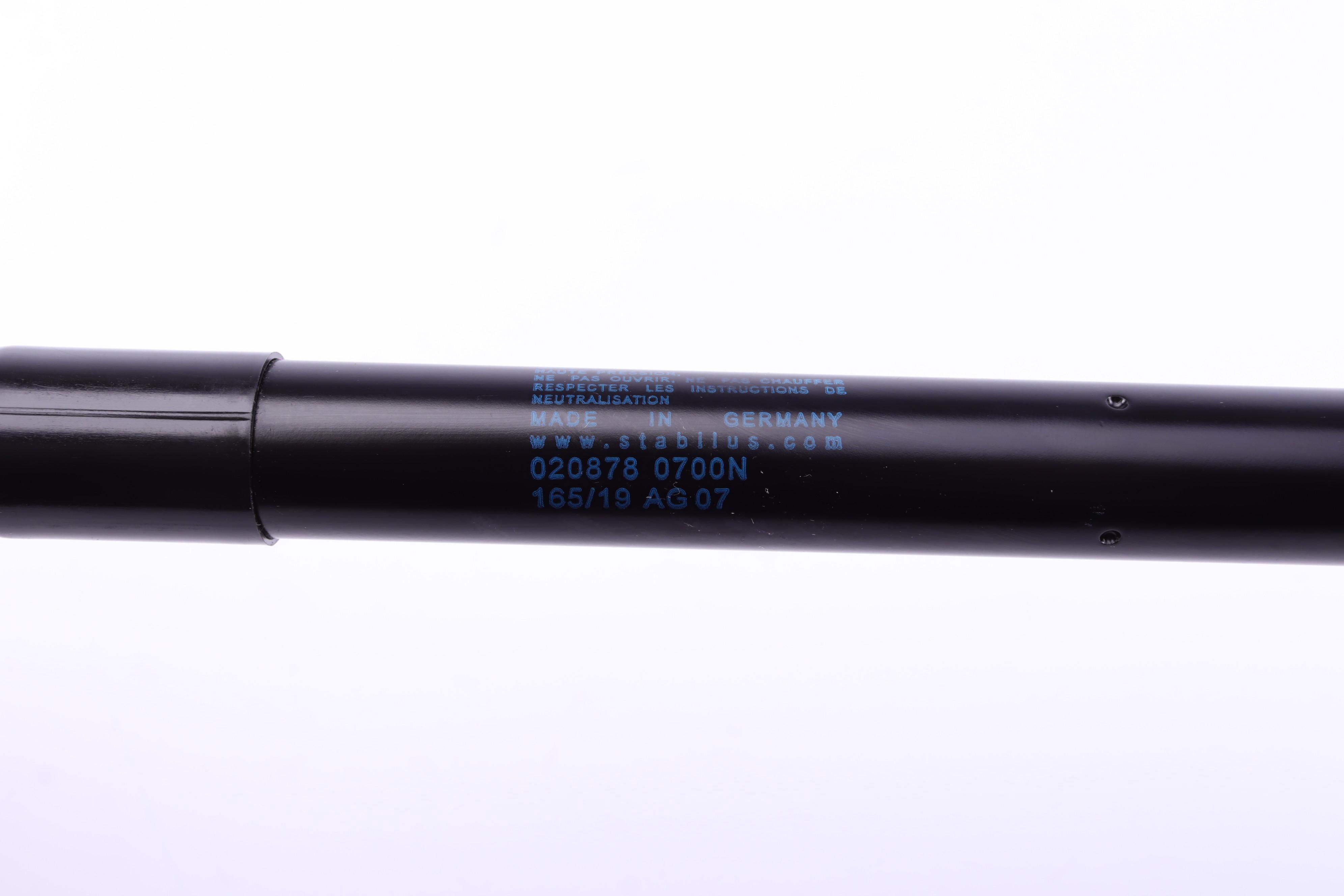 Амортизатор кришки багажника Audi A4 04-08