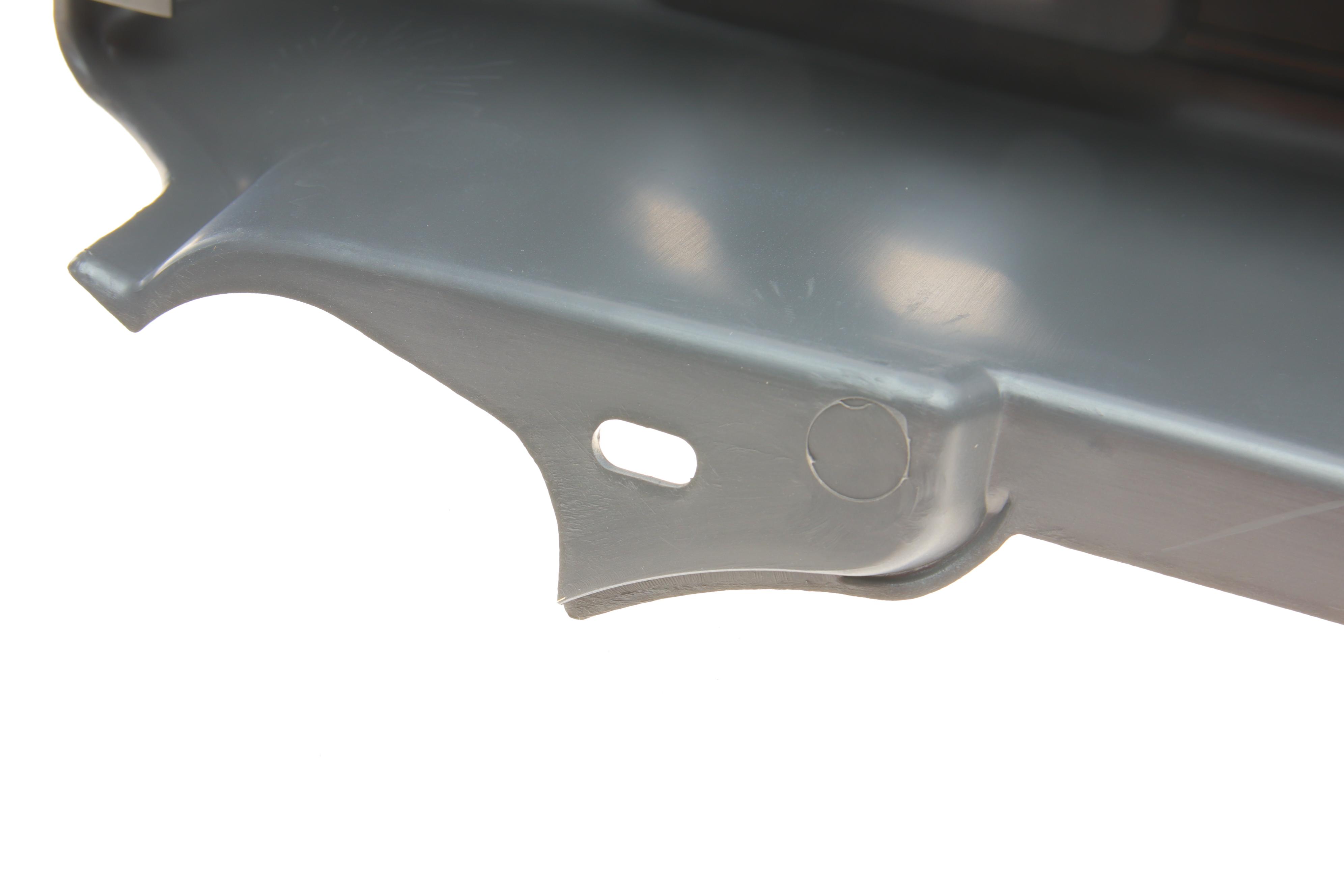 Бампер (задній) Opel Vivaro/Renault Trafic 01-