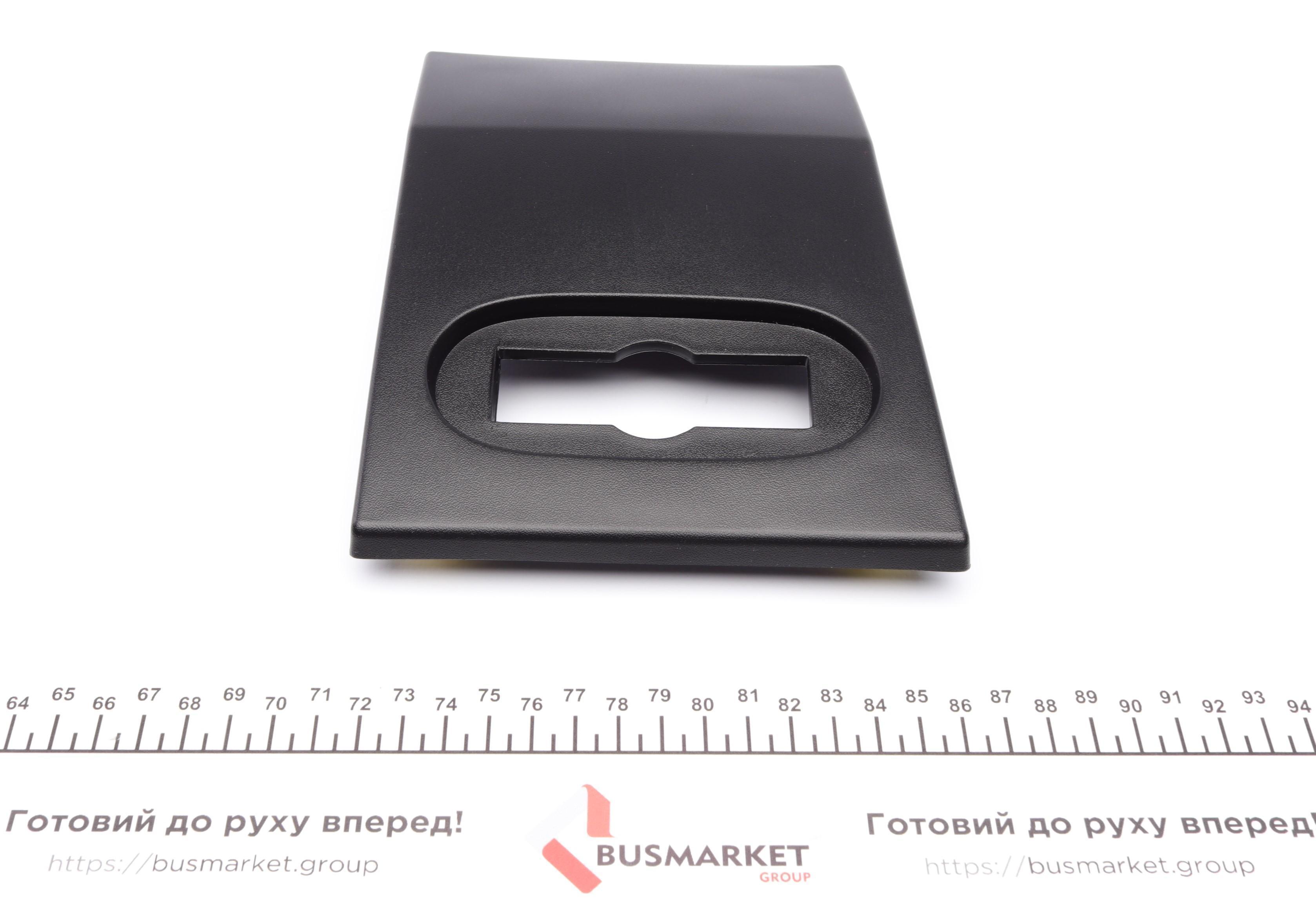 Молдинг кузова (R) MB Sprinter (W906)/VW Crafter 06-