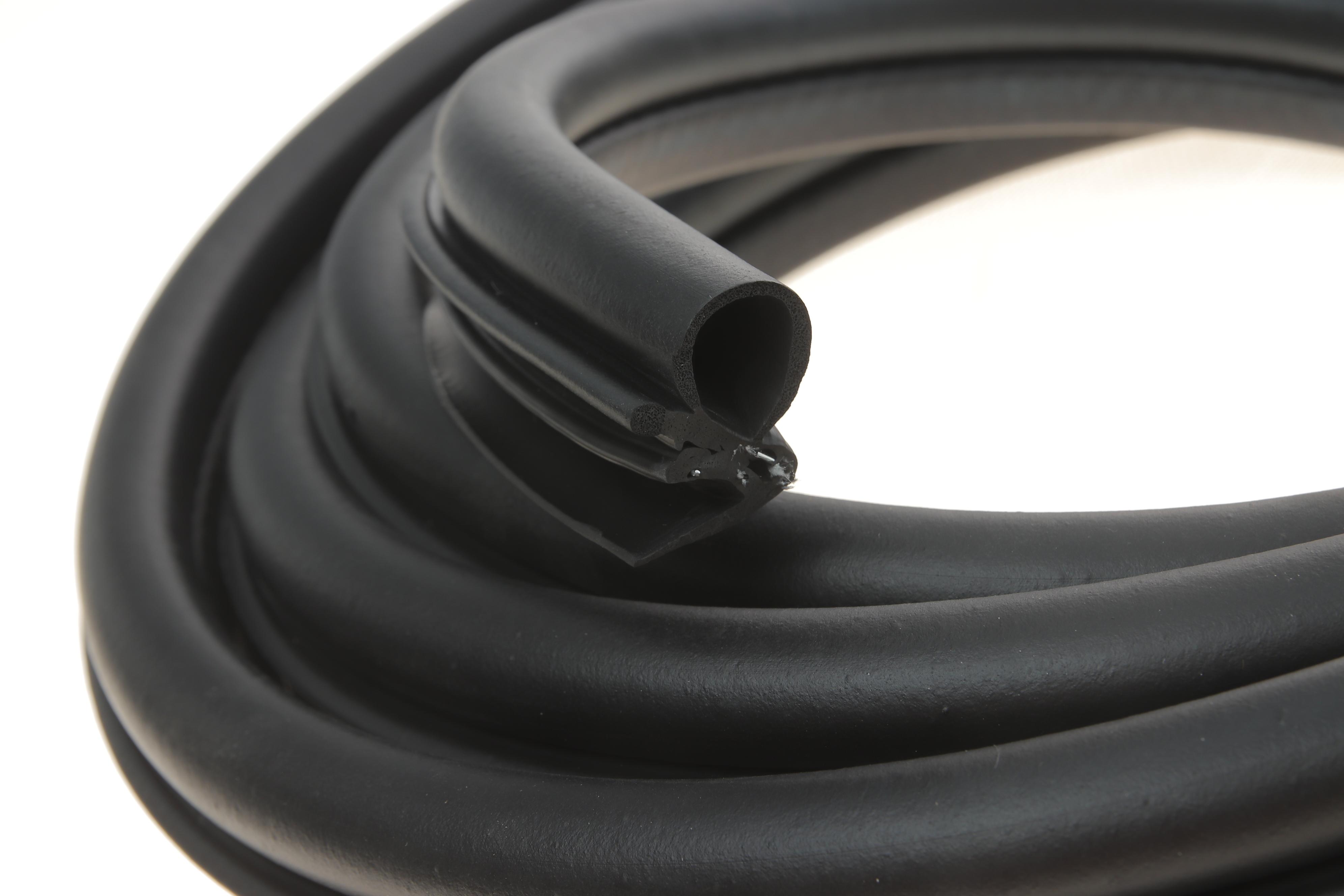 Ущільнювач дверей (зсувних) Opel Vivaro/ Renault Trafic 01-14