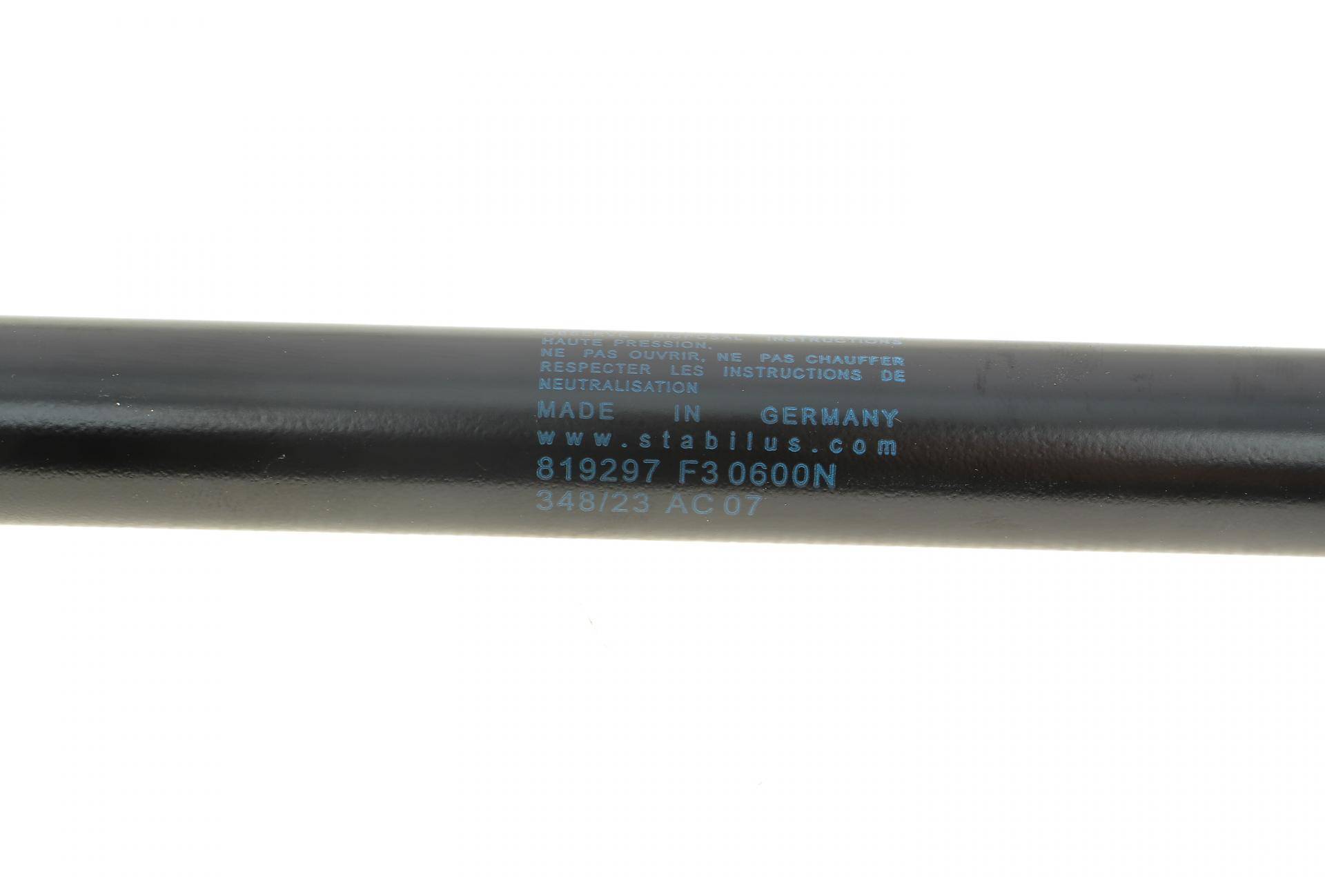 Амортизатор кришки багажника Renault Megane III 08- (хетчбек)