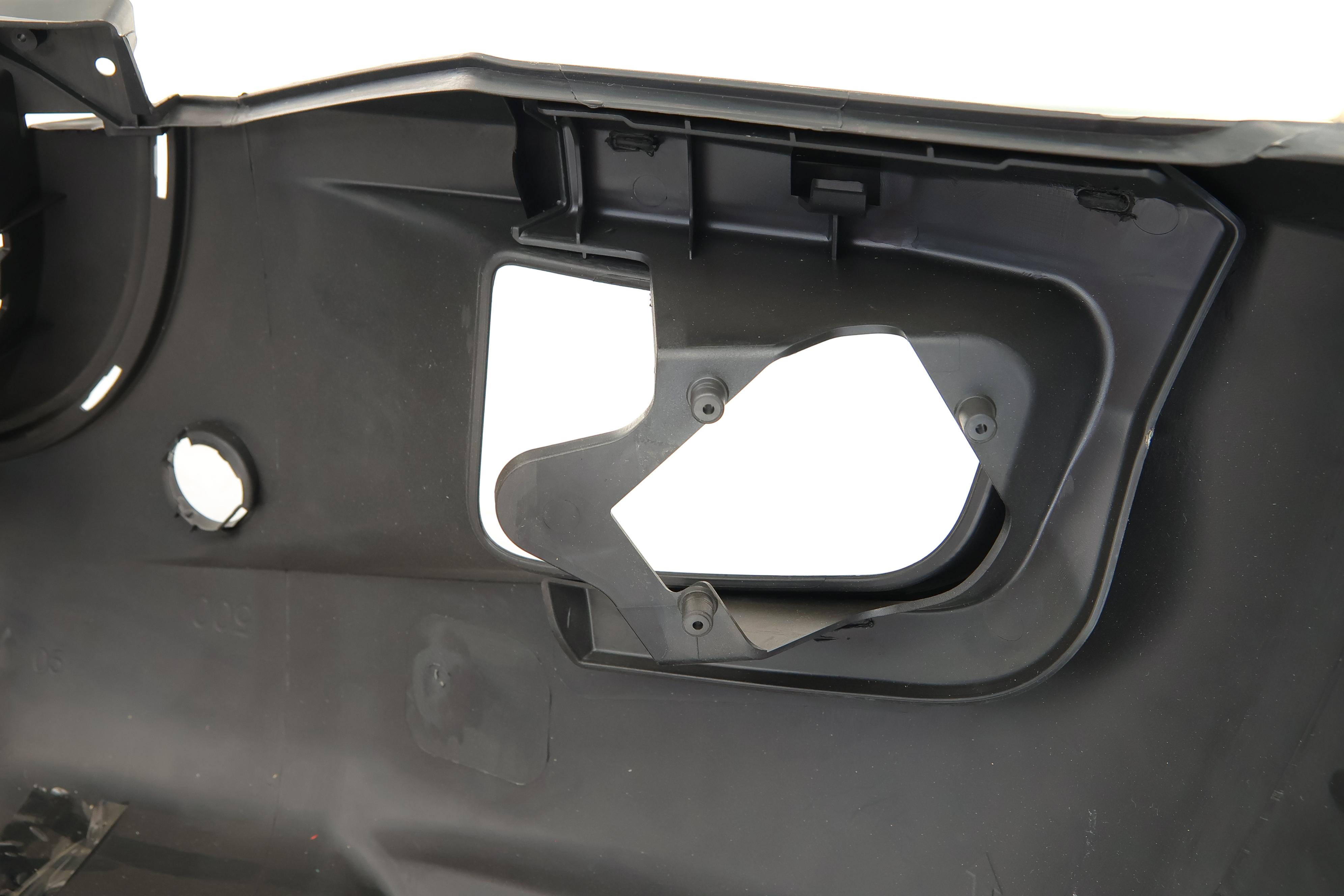 Бампер (передній) VW Crafter 06-13 (з отвором для протитуманних фар)