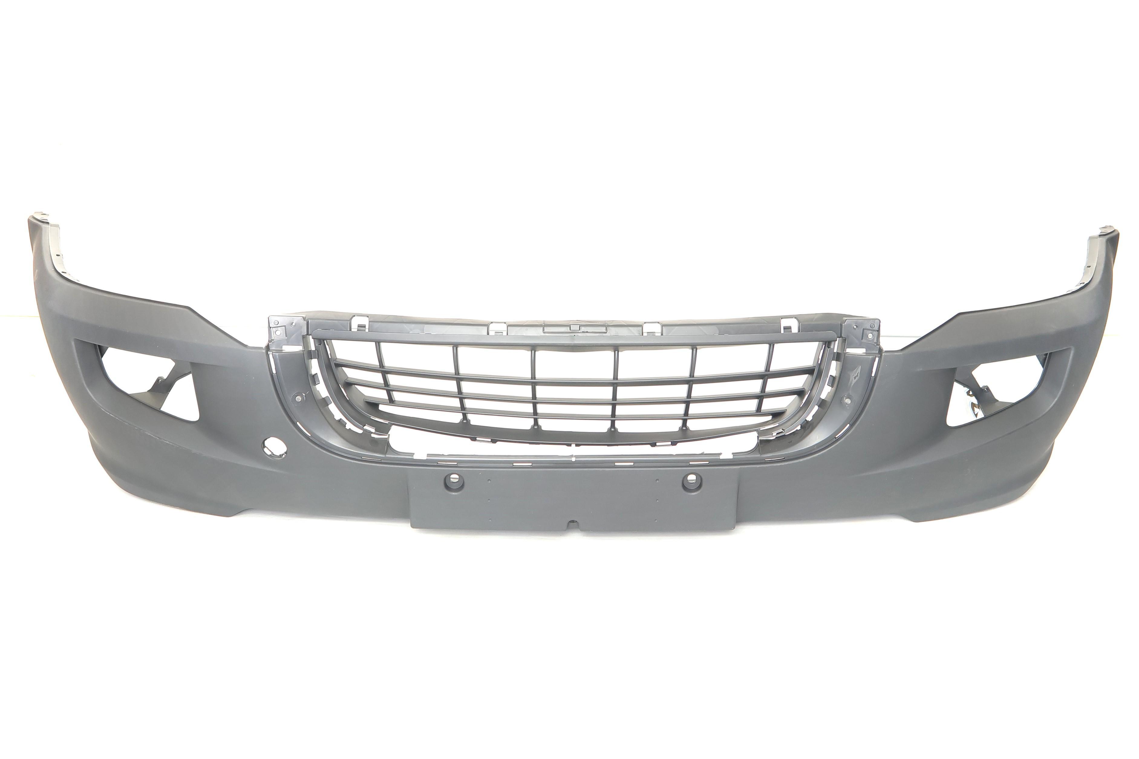 Бампер (передній) VW Crafter 06-13 (з отвором для протитуманних фар)