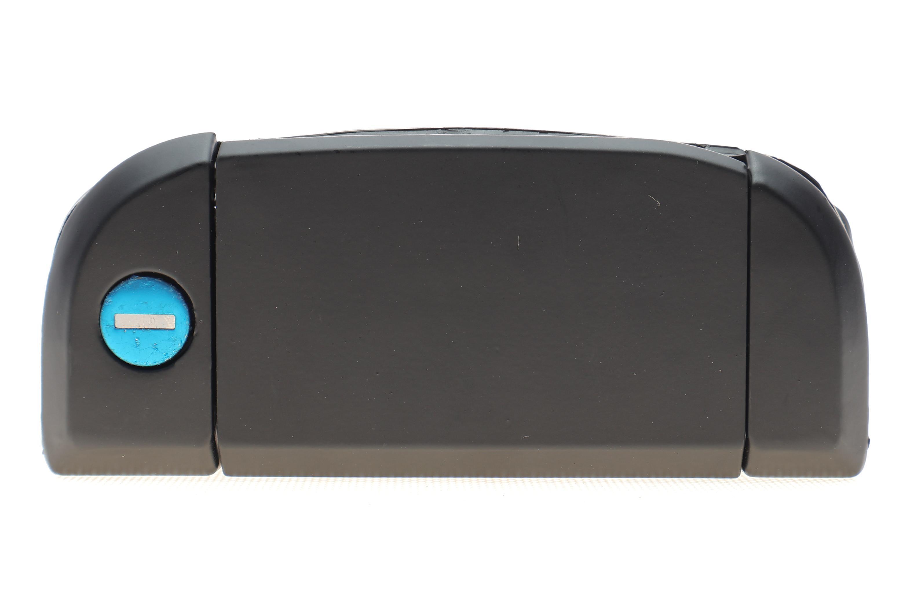 Ручка дверей (бічних/задніх/ззовні) (R) VW T4 90-03