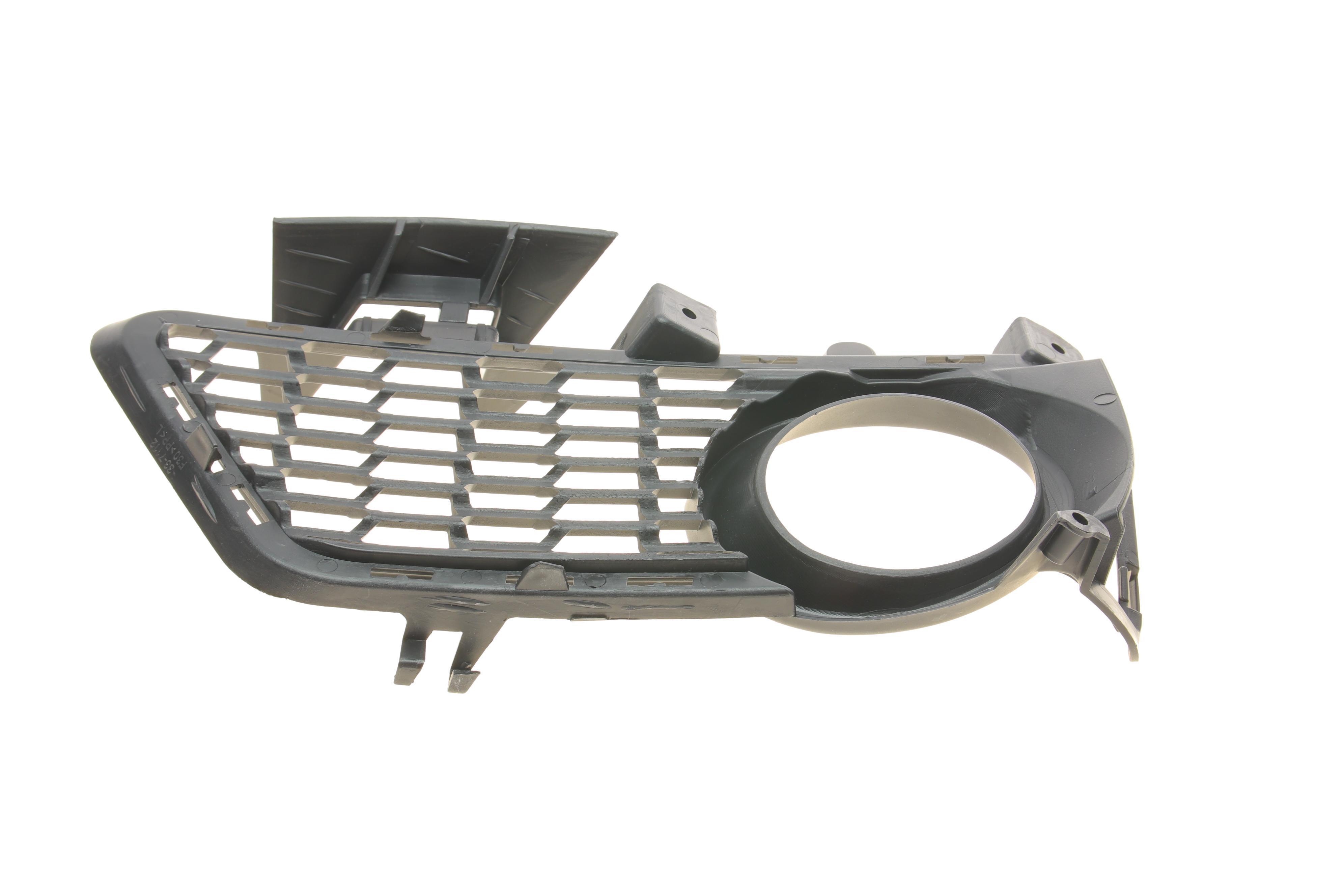 Вставка бампера (під протитуманку) BMW 3 (F30/F80) 11-15 (M-Technic) (L)