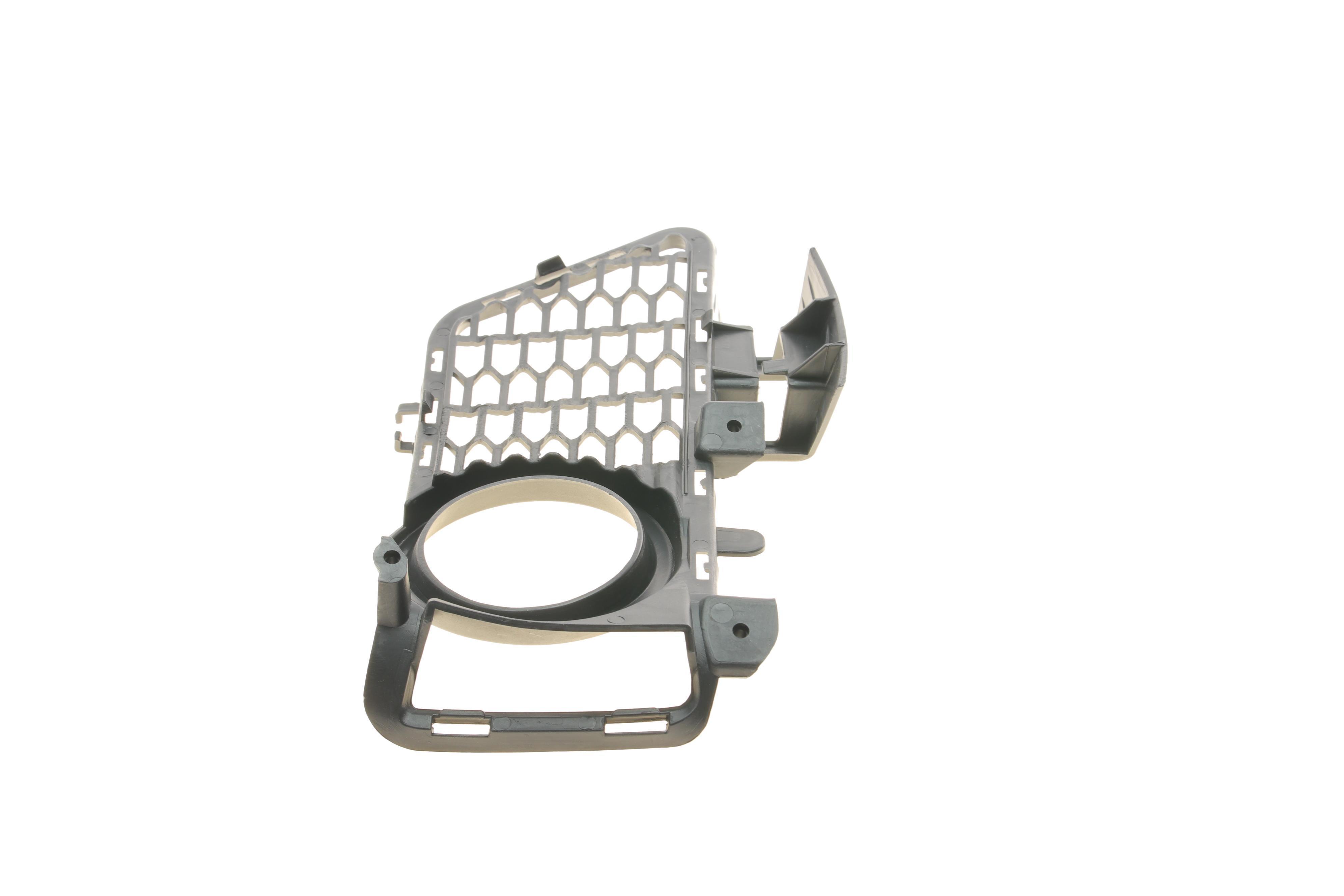 Вставка бампера (під протитуманку) BMW 3 (F30/F80) 11-15 (M-Technic) (L)