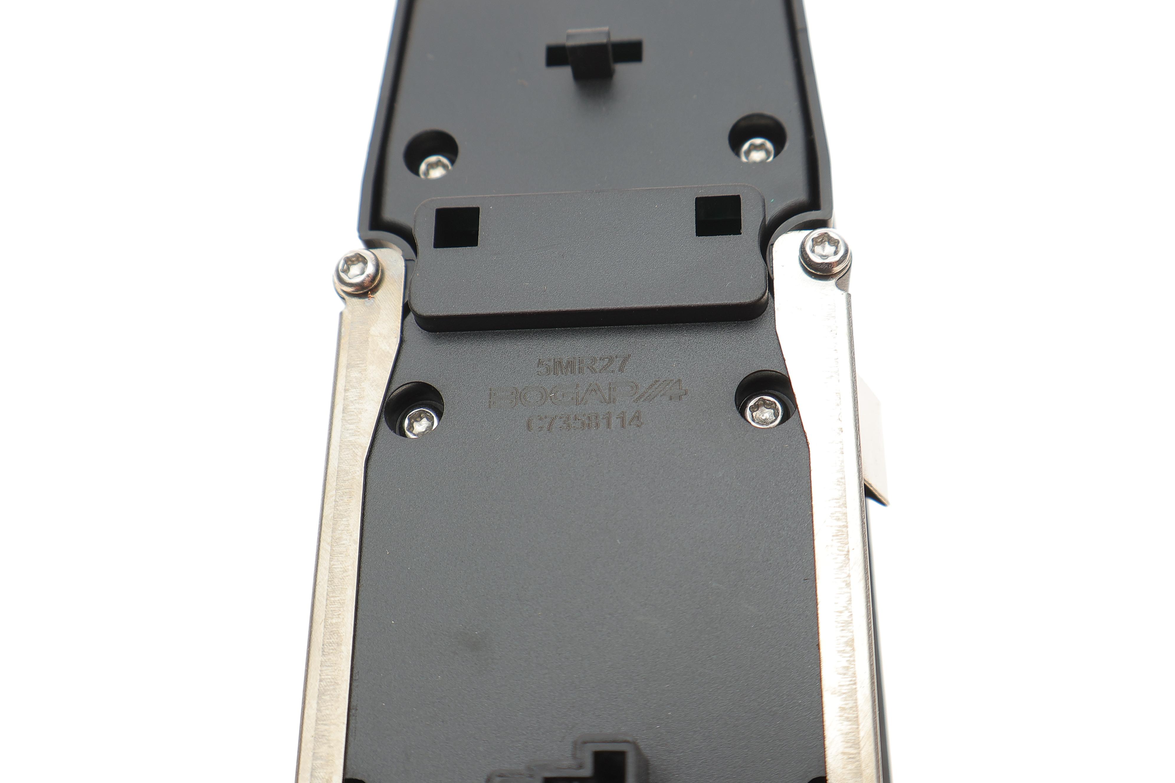 Кнопка склопідіймача (L) MB A-class (W176) 12-18 (блок)