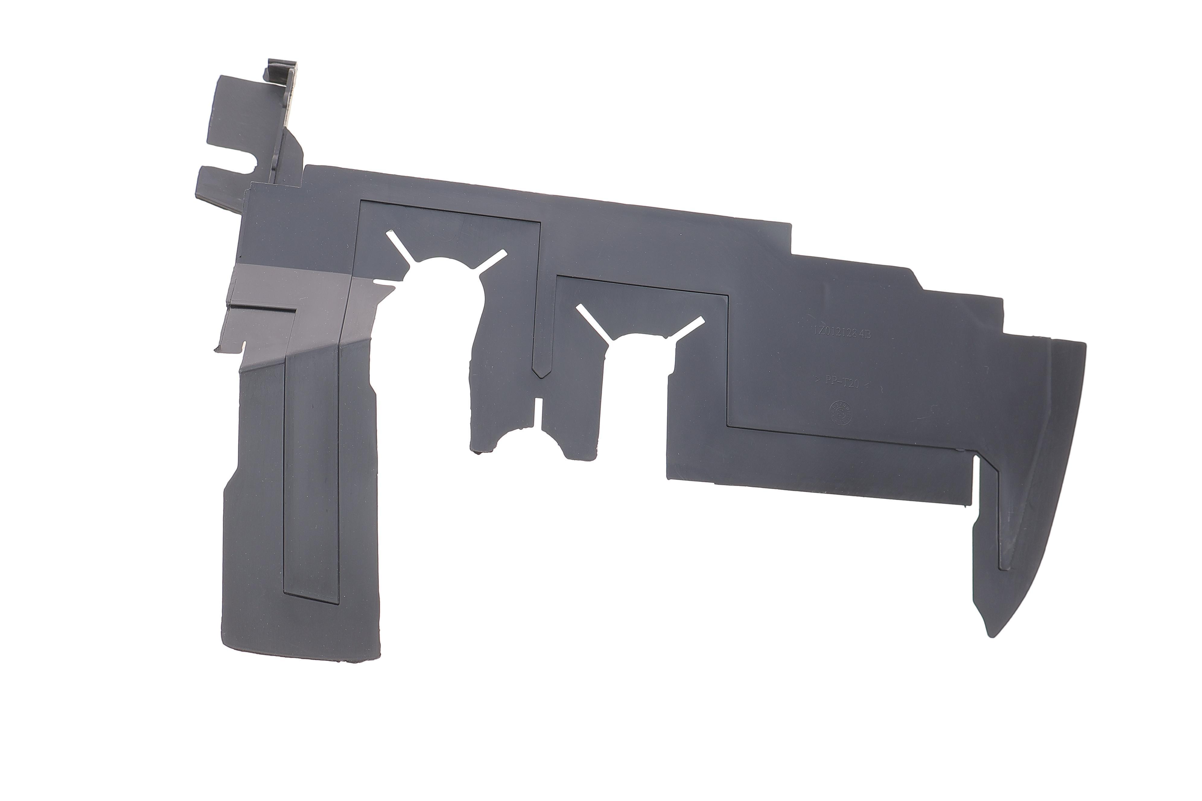 Решітка радіатора Skoda Octavia/Superb 06-15 (R)