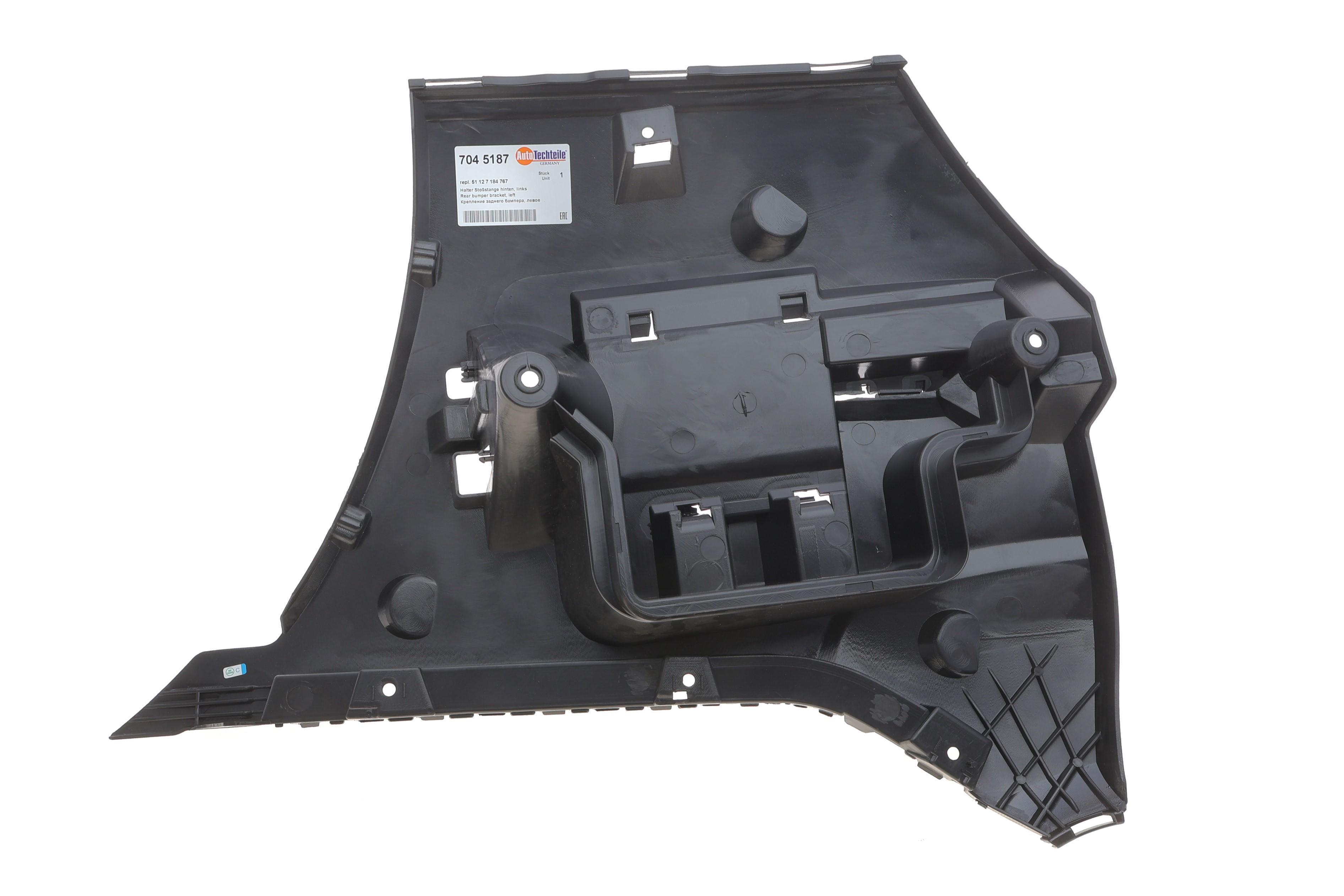 Кронштейн кріплення бампера (заднього/L) BMW 5 (F10) 09-16