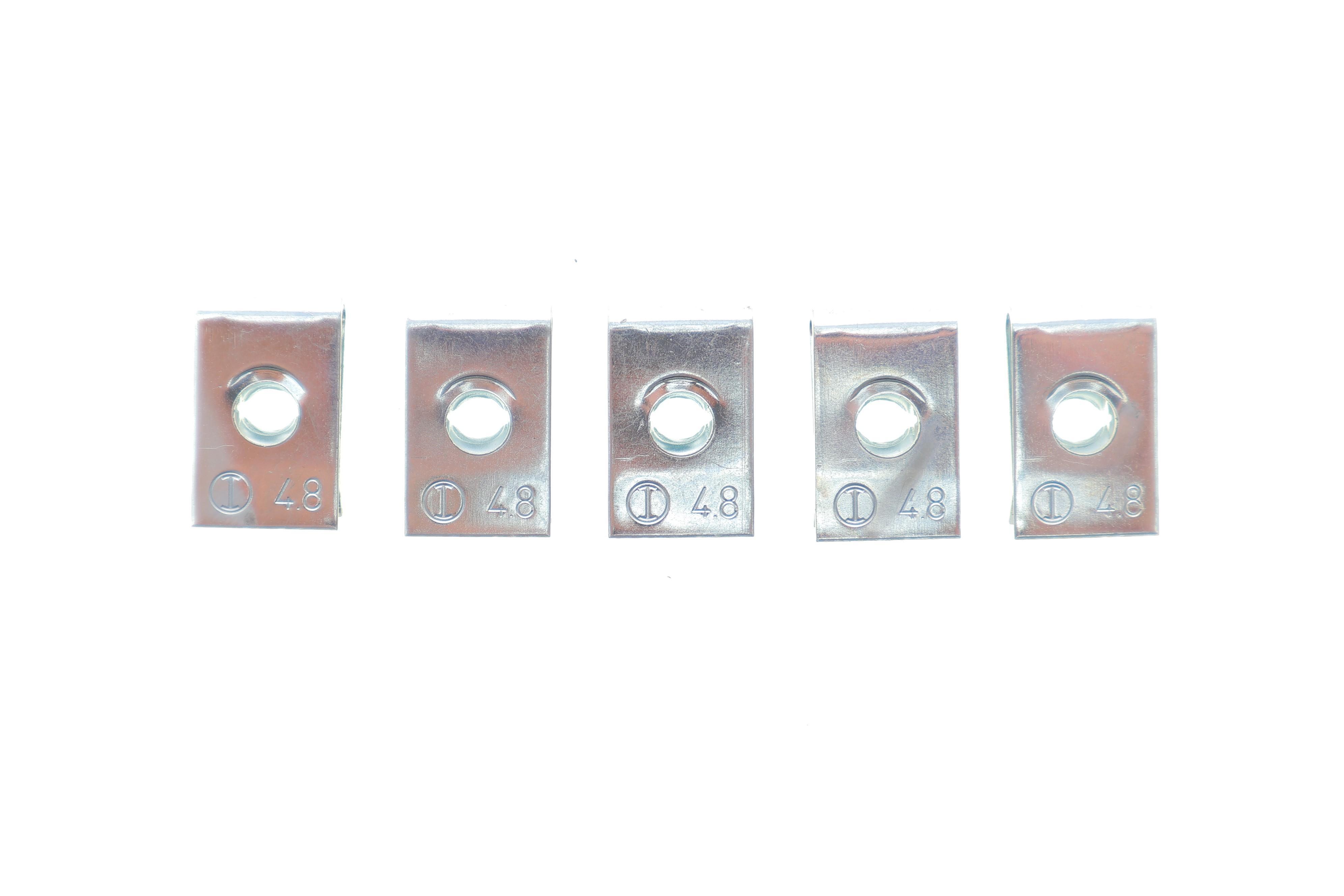 Гайка-зажим кріплення деталей кузова (к-кт 5шт) BMW/Ford