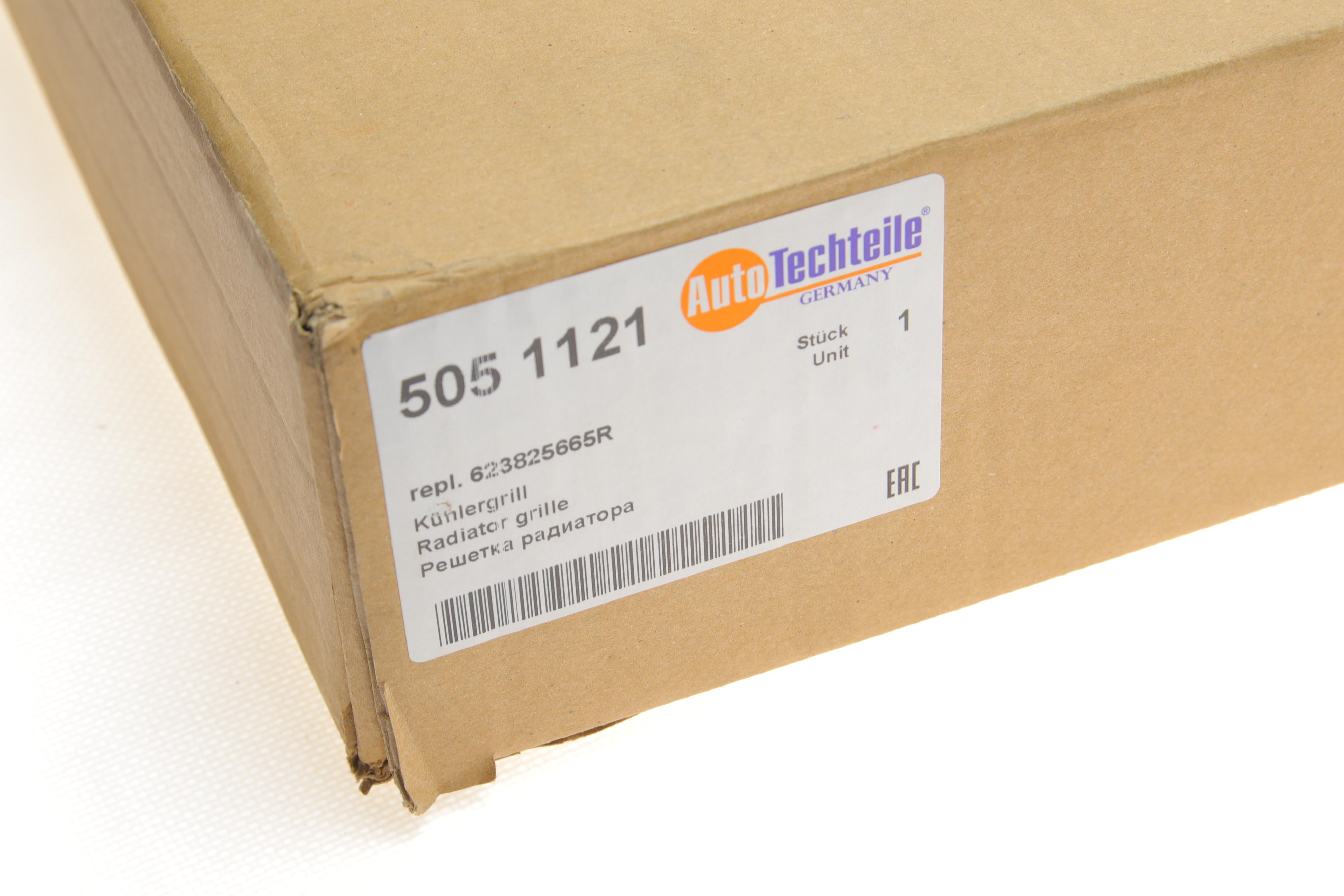 Решітка радіатора Renault Duster 10-17