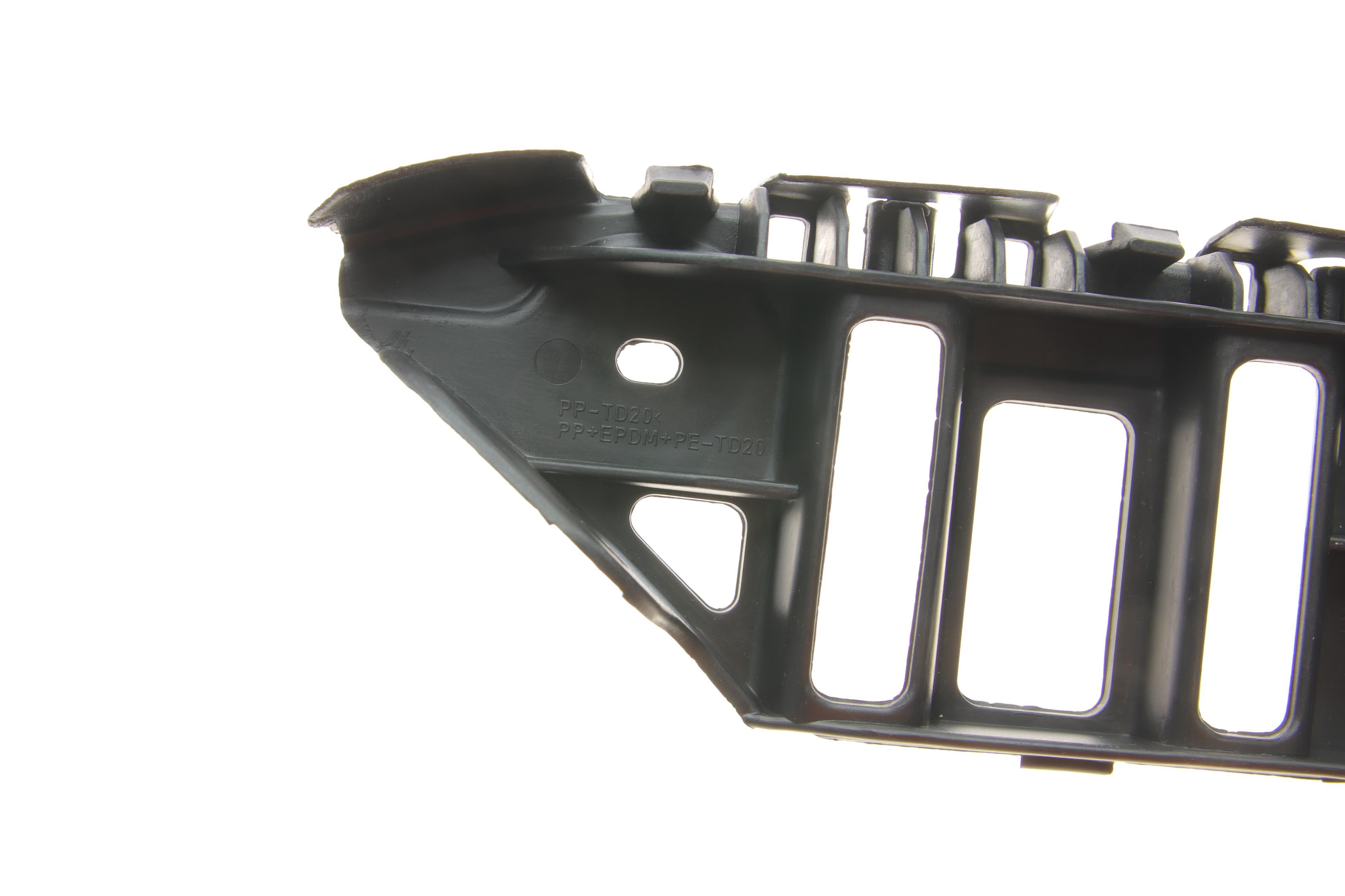 Кронштейн кріплення бампера (переднього/R) VW Touran 03-10