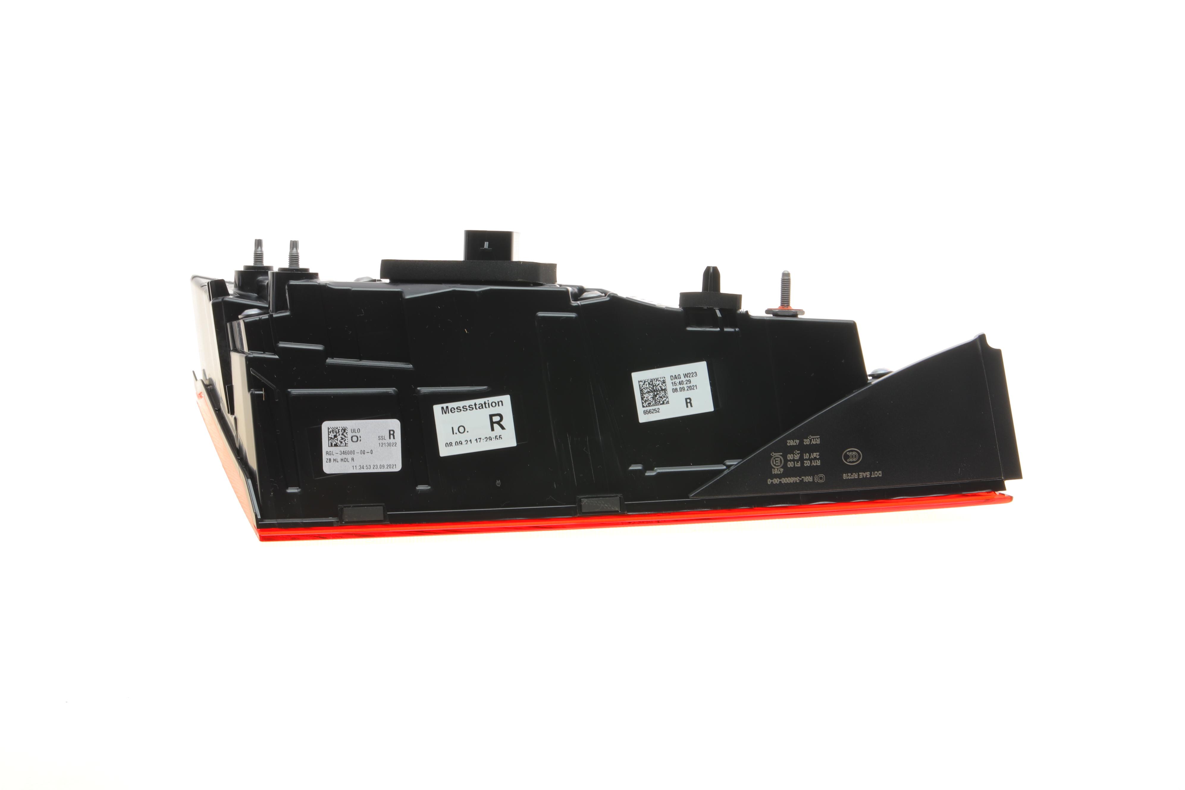 Ліхтар задній MB S-class (W223) 20- (R)