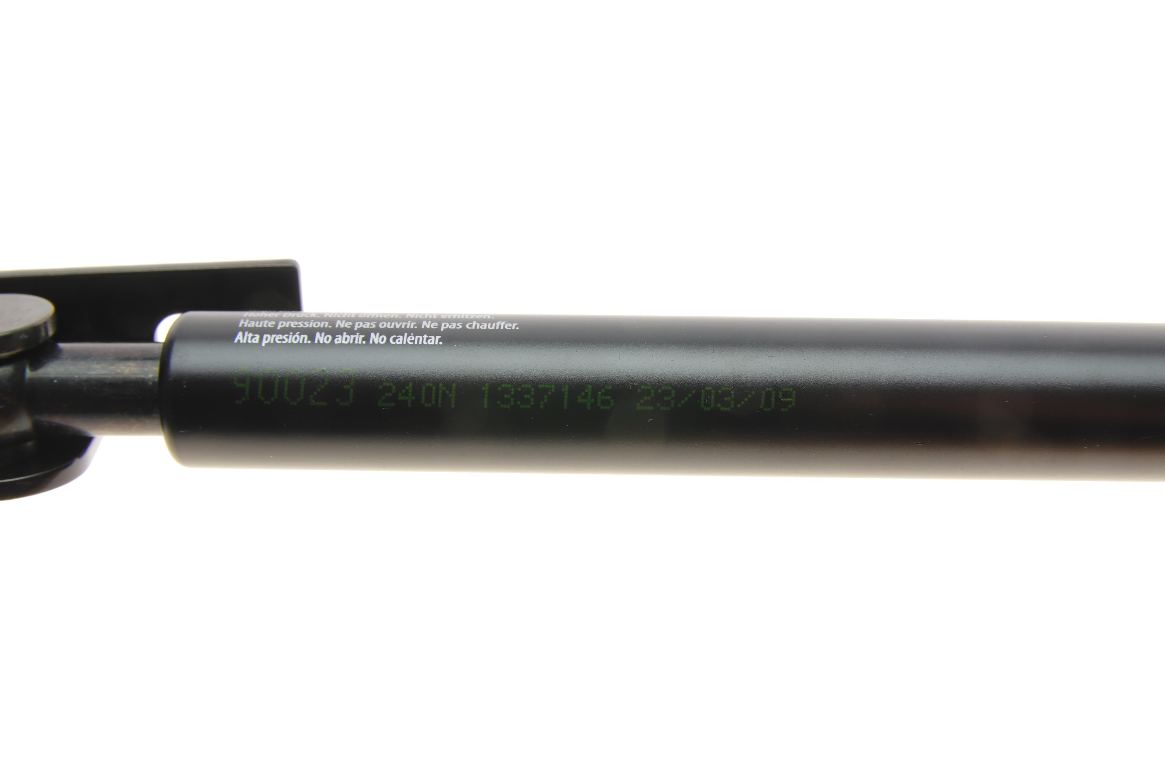 Амортизатор капоту Opel Omega B 94-03 (седан/універсал)