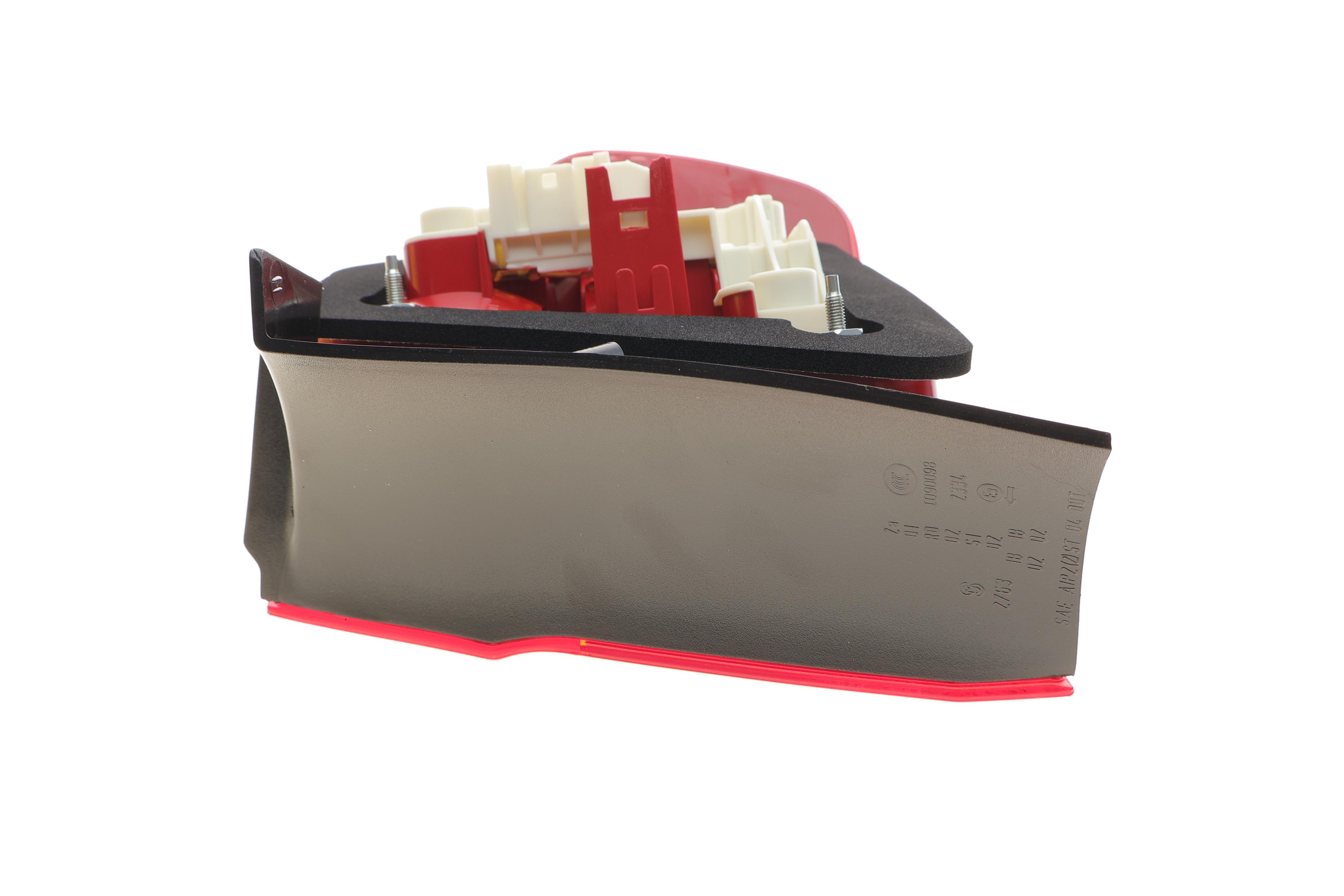 Ліхтар задній BMW 3 (E90) 04-11 (L) M47/M57/N43/N45/N46/N47/N52/N53/N54/N57