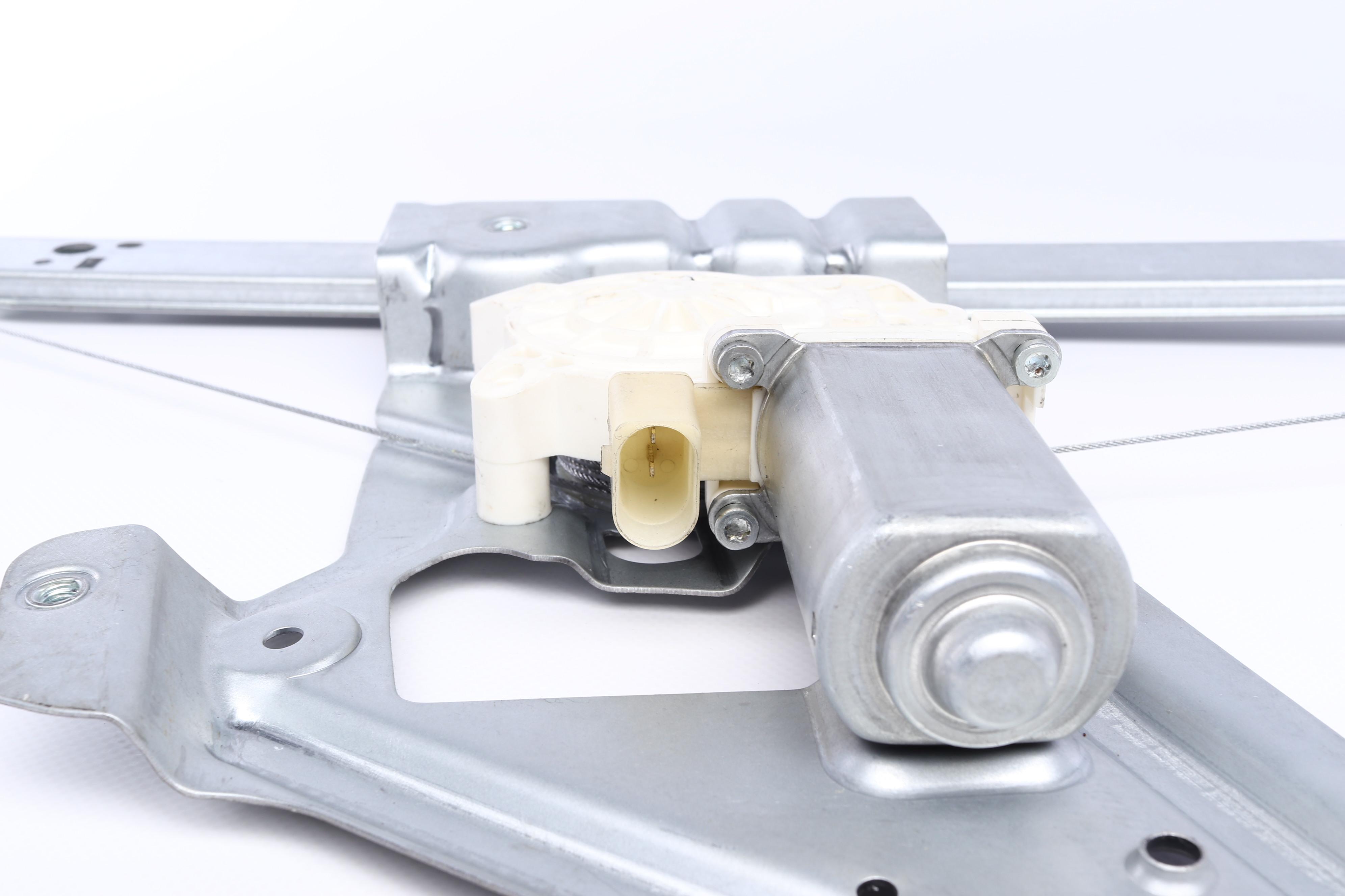 Склопідіймач MB Sprinter 906/VW Crafter 06- (R) (електро)