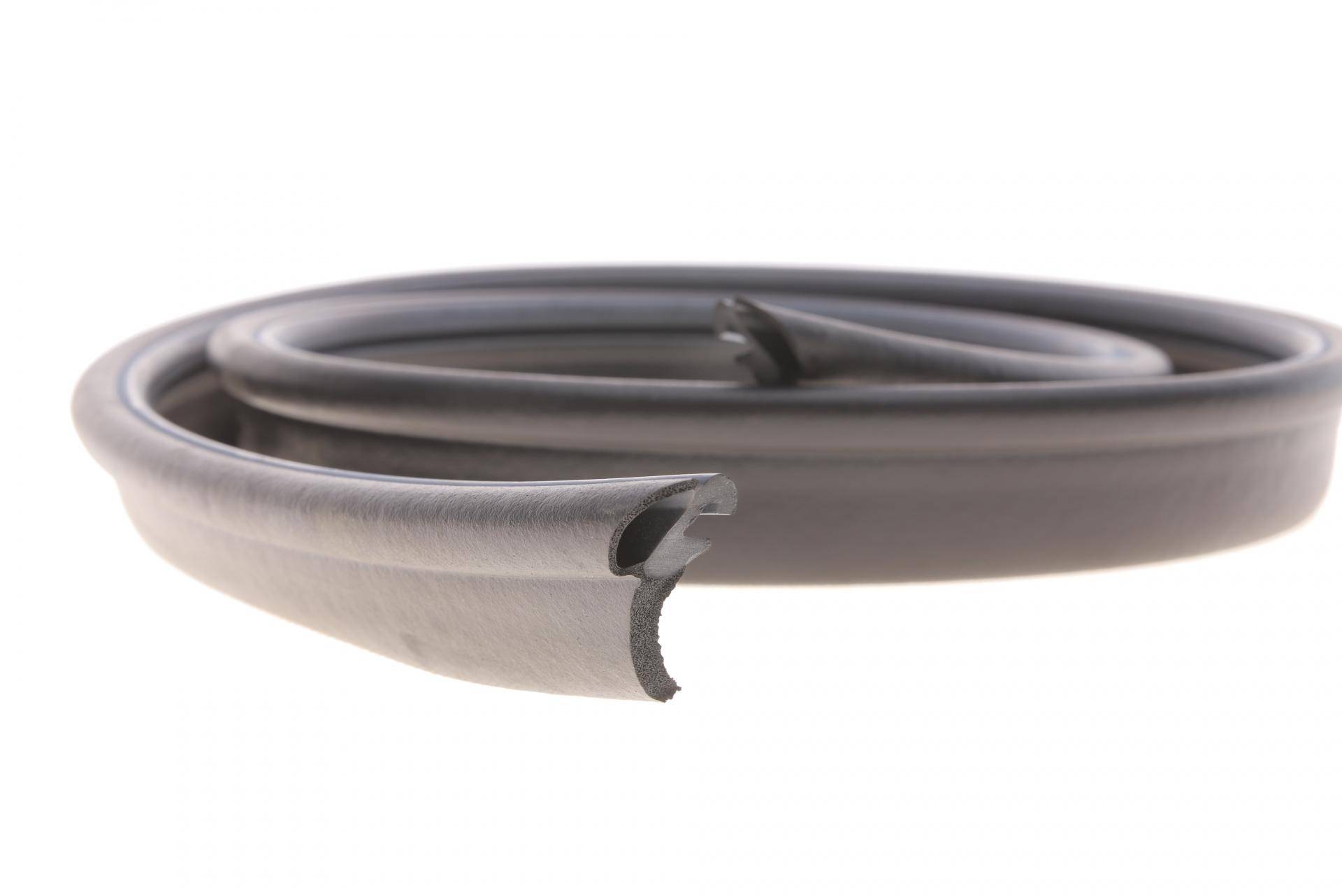 Ущільнювач капоту BMW 3 (F30/F31/F35/F80)/4 (F32/F33/F36/F82/F83) 11- N47/N57/N20