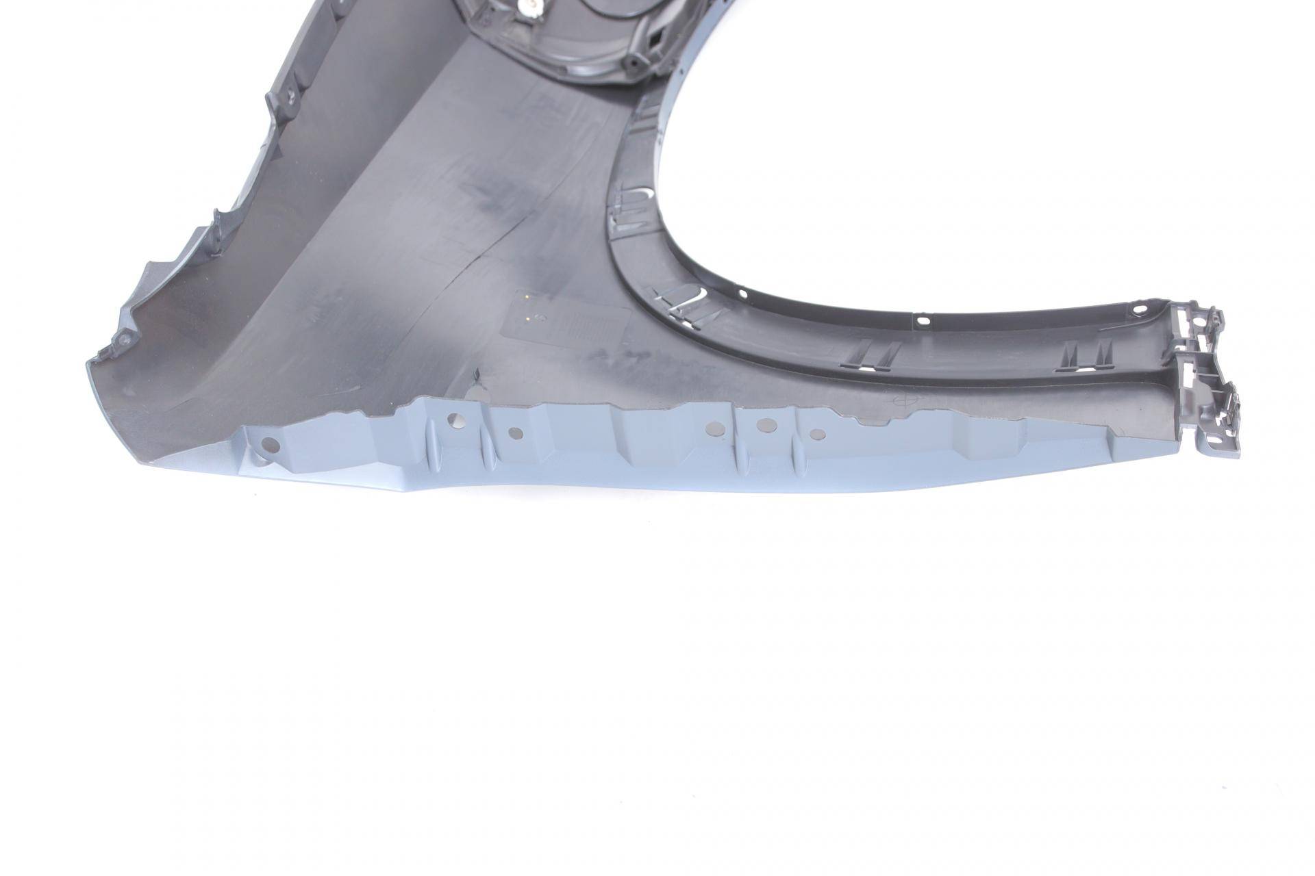 Крило (переднє/L) BMW X5 (E70) 06-13 (с отв. під форсунку омивача)