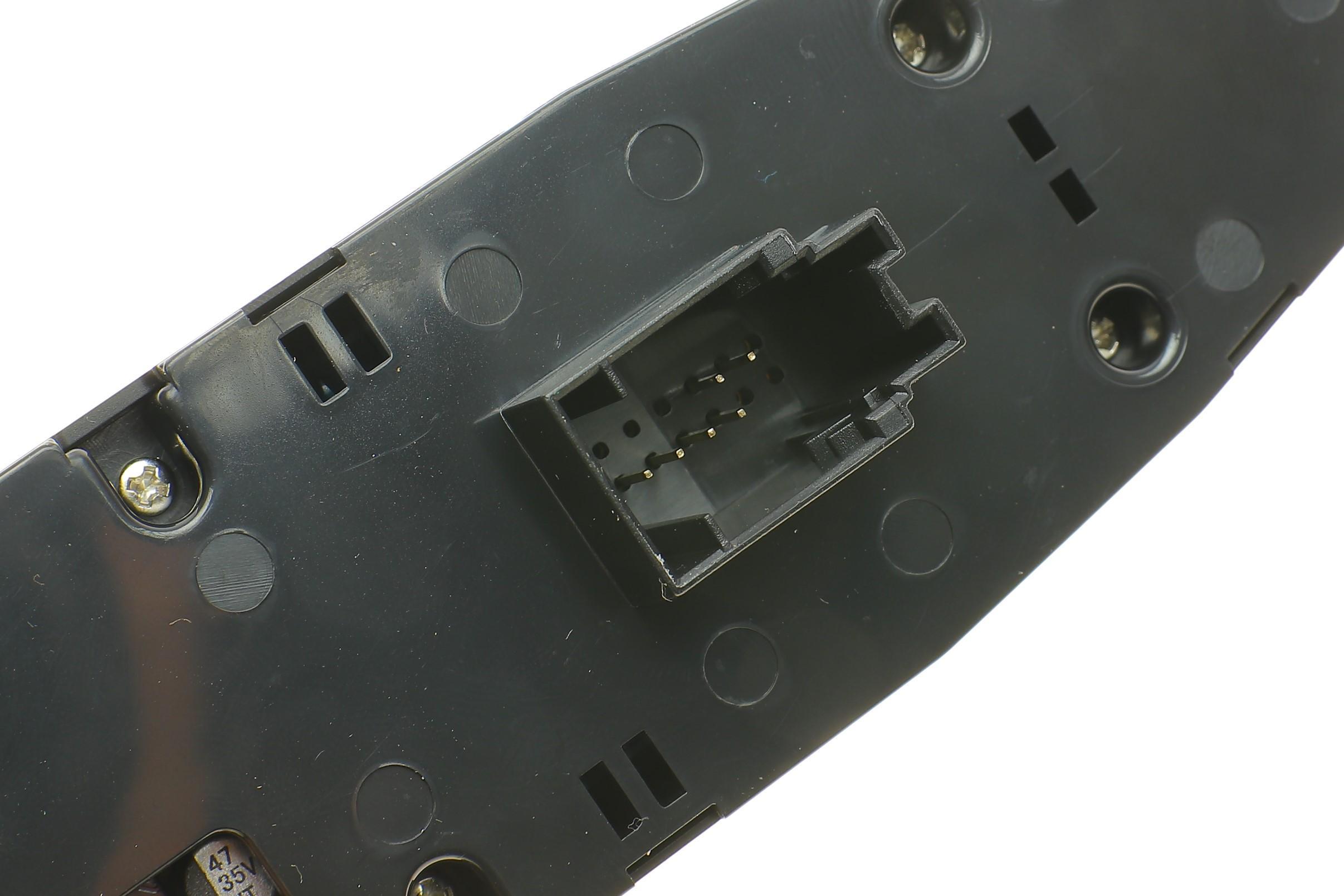 Кнопка склопідіймача BMW X3 (F25)/X5 (F15/F85) 10- (блок)