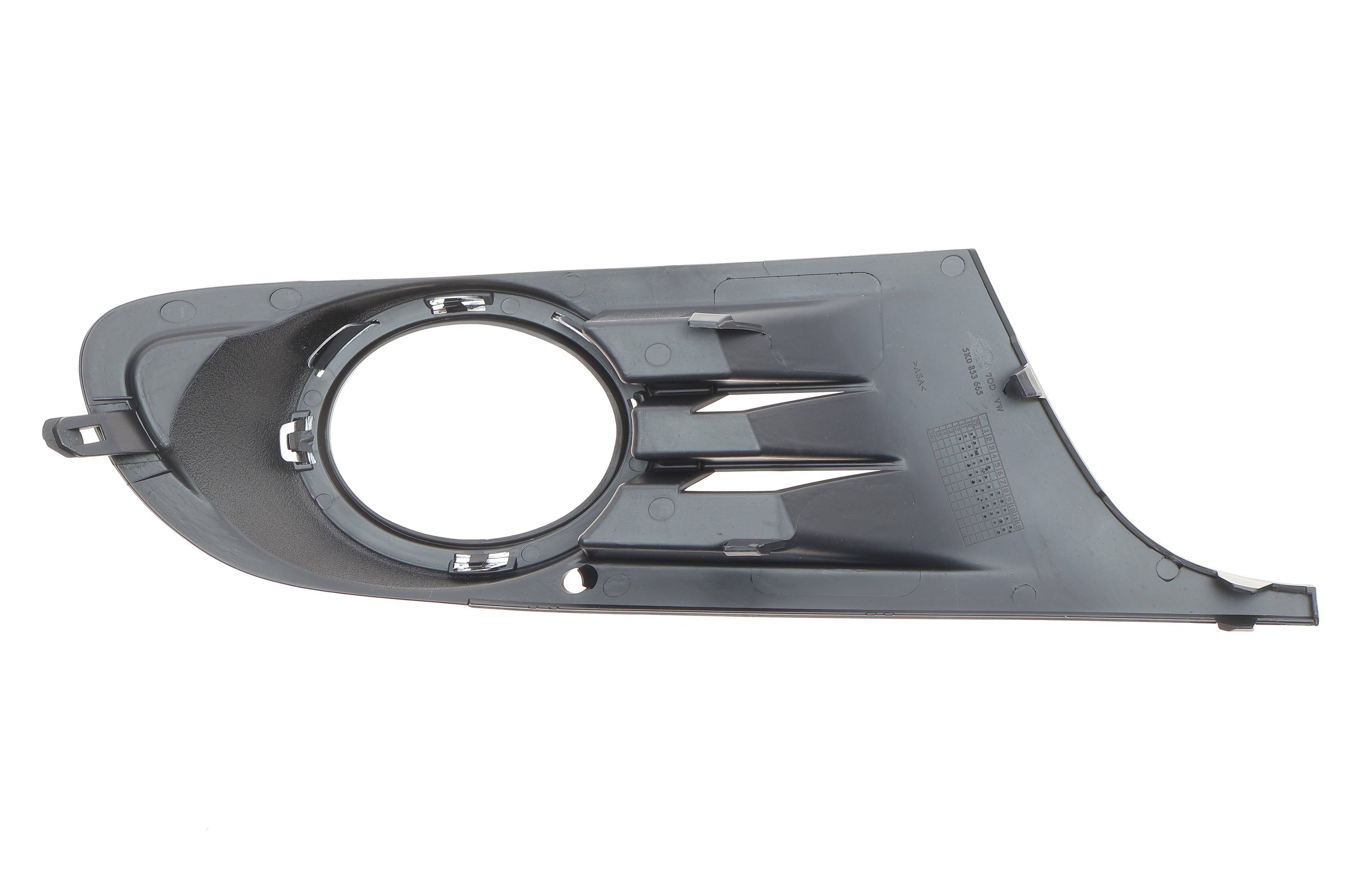 Вставка бампера (під протитуманку) VW Golf VI 08-12 (L)