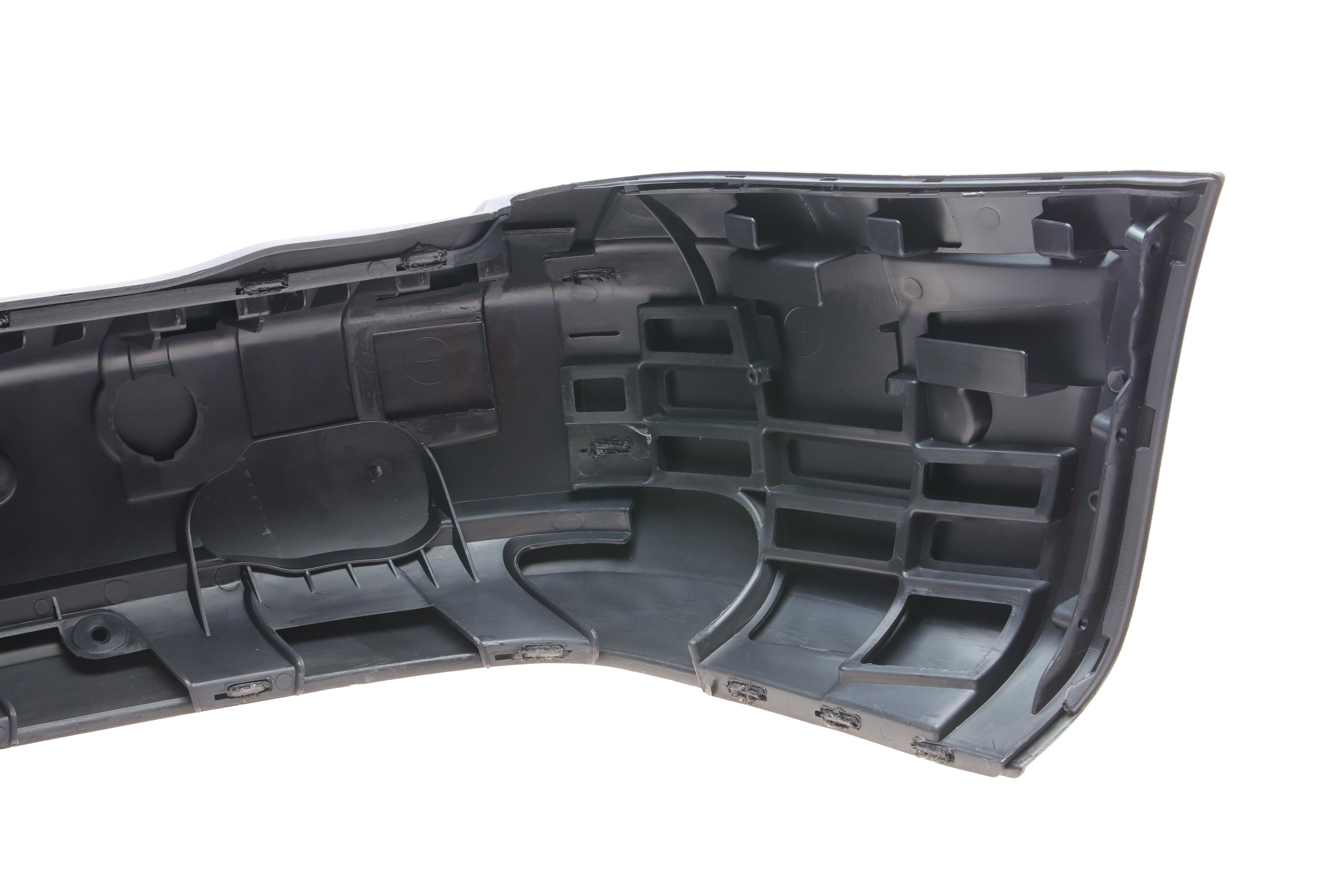 Бампер (задній) VW Caddy III 09-