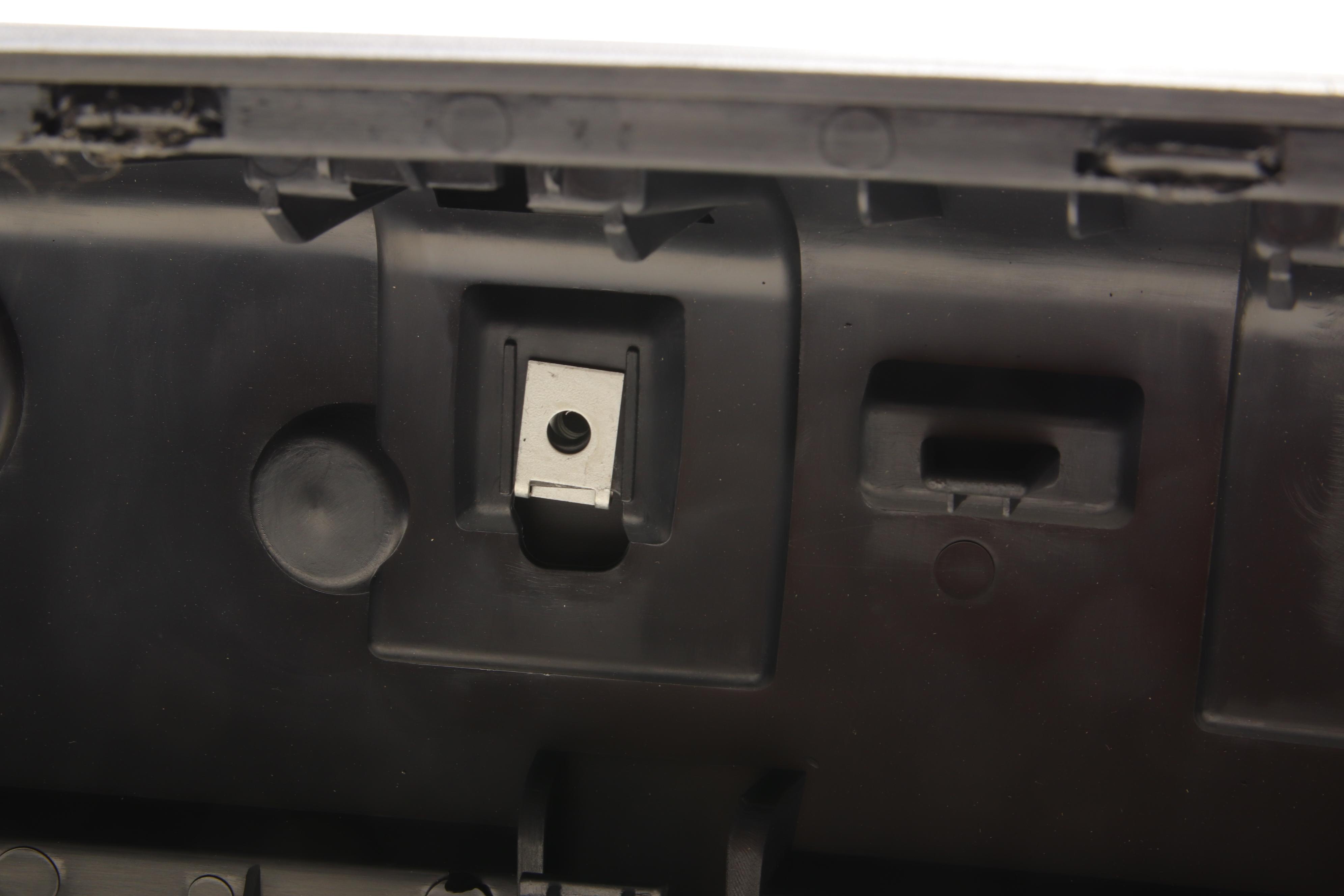 Бампер (задній) VW Caddy III 09-