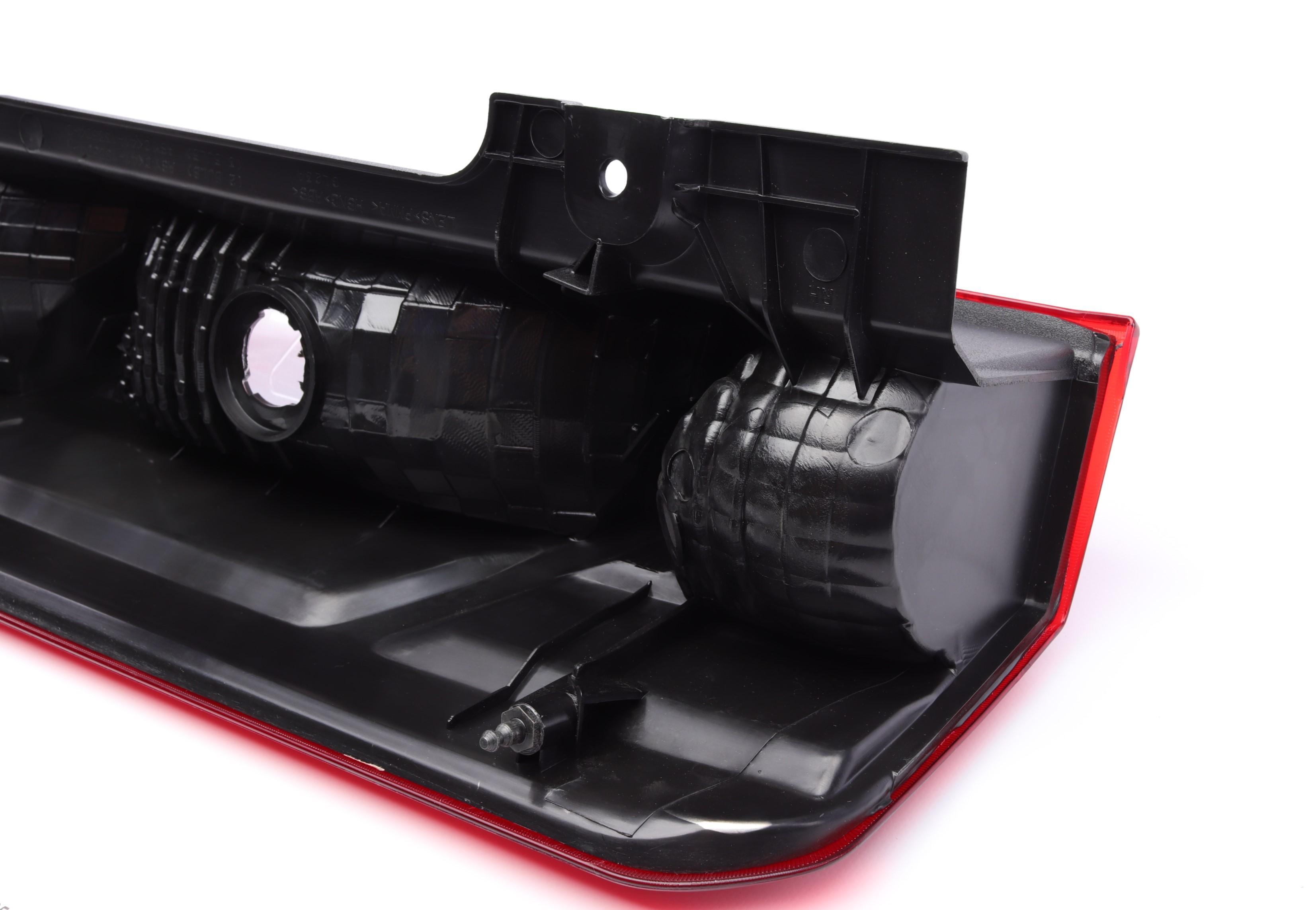 Ліхтар задній Ford Transit 14- (R)