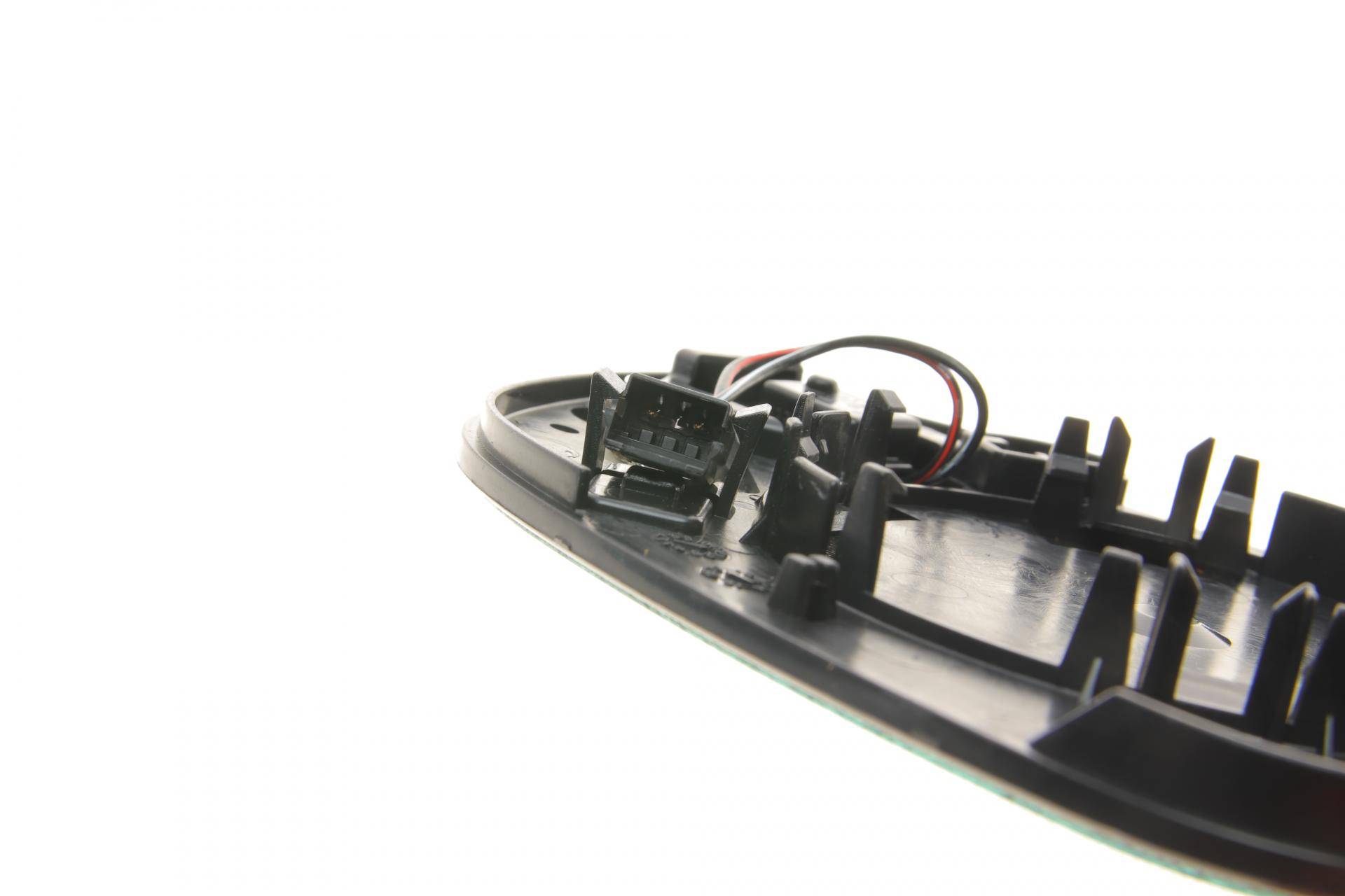 Скло дзеркала (з підігрівом) Citroen C3/C4/Opel Crossland 13- (R)