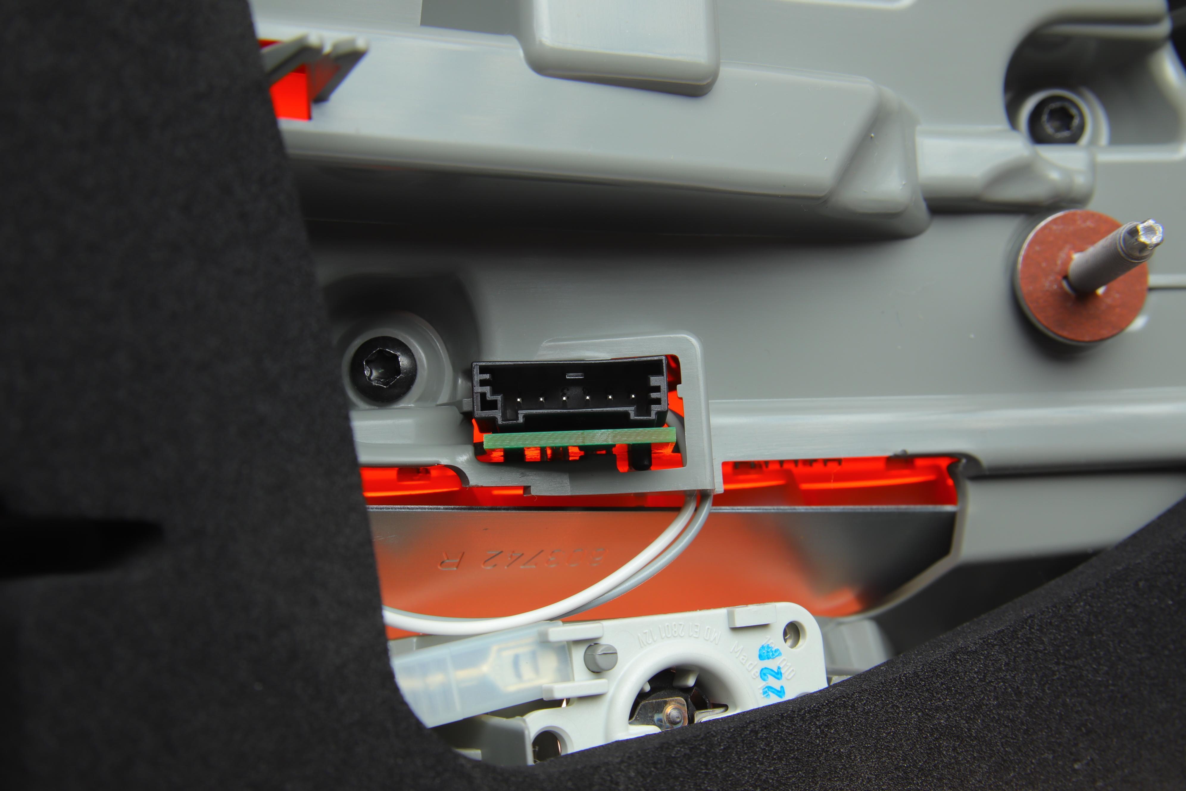 Ліхтар задній BMW 3 (E93) 10-13 (R)