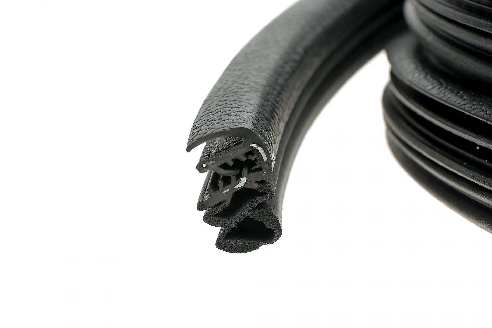 Ущільнювач дверей (передніх) MB Vito (W639) 03-14