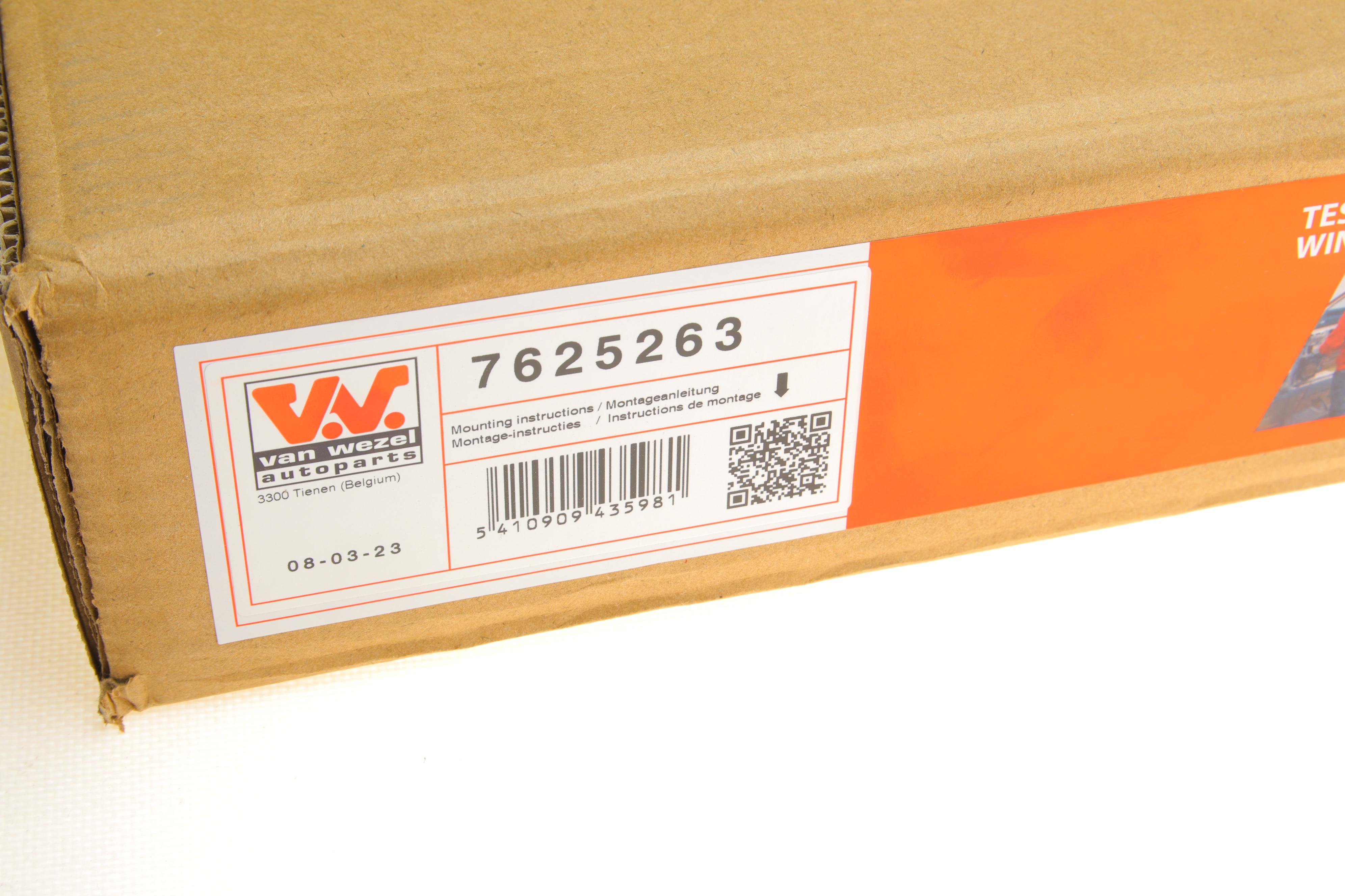 Склопідіймач (передній) Skoda Fabia 99-08 (L) (електро) (без моторчика) (з пластиною)