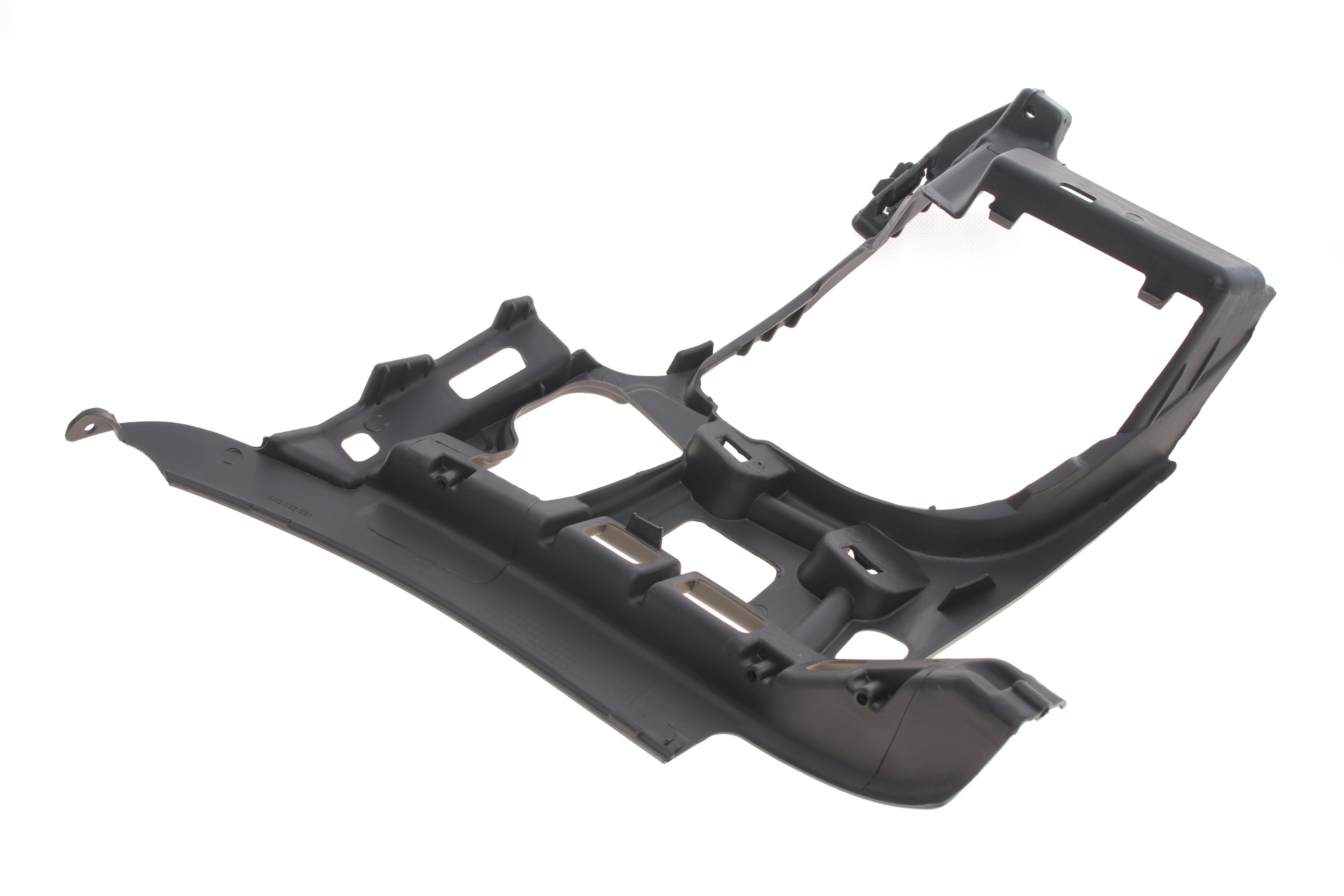 Кронштейн кріплення бампера (переднього/L) VW Golf VI 09-12