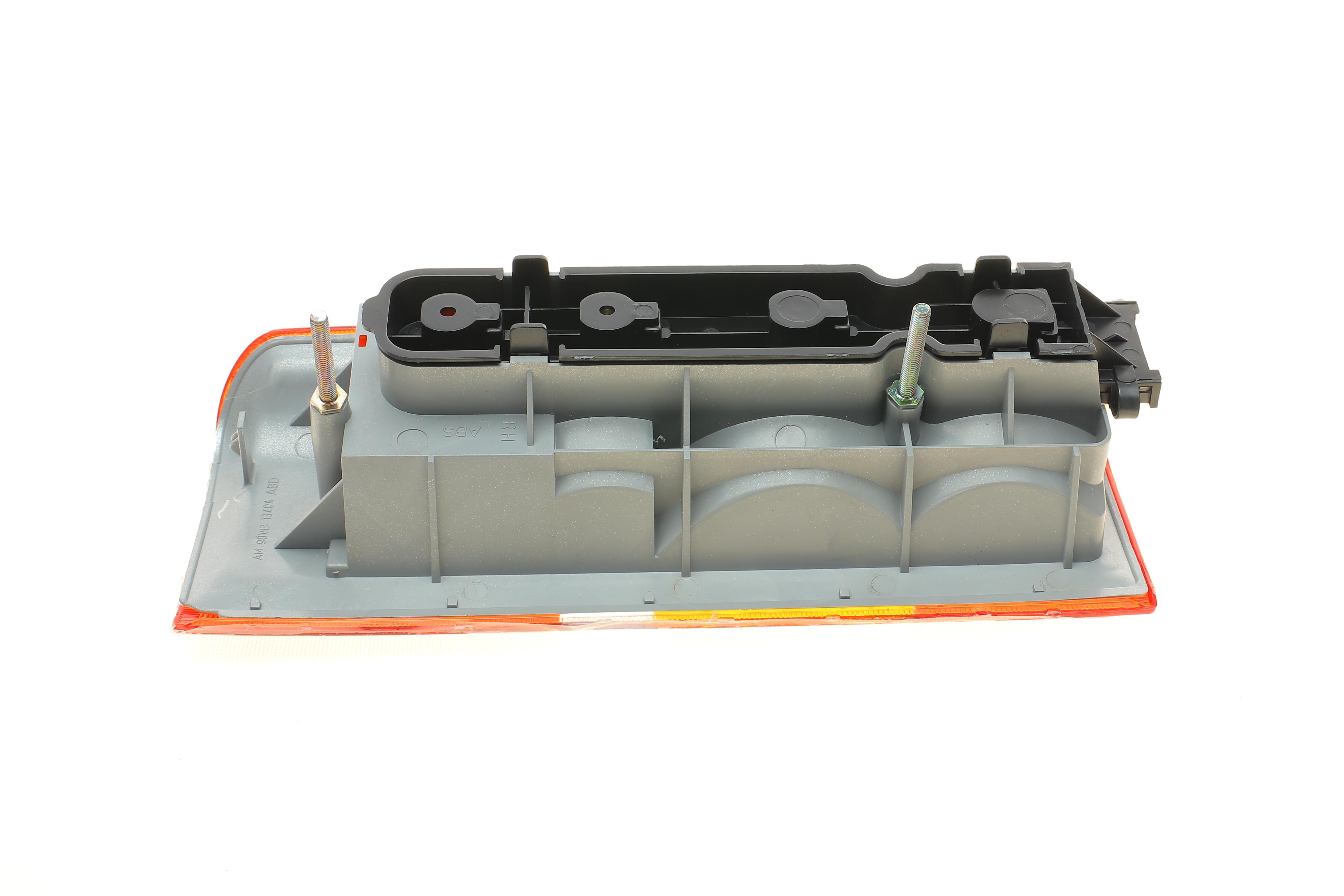 Ліхтар задній Ford Transit 86-99 (R) (з платою)