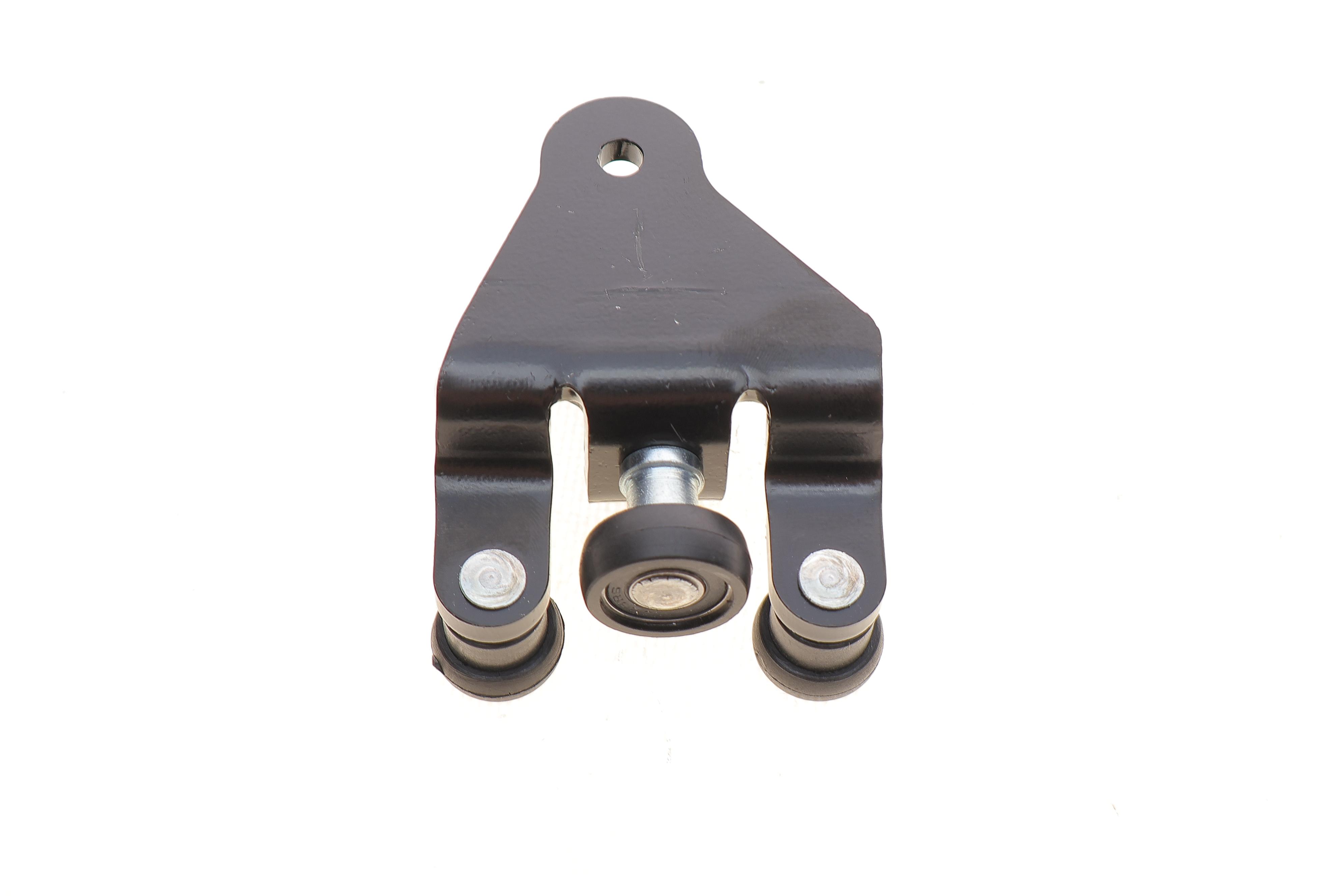 Ролик дверей (бічних/нижній) Fiat Doblo 10- (L) (без кронштейну)