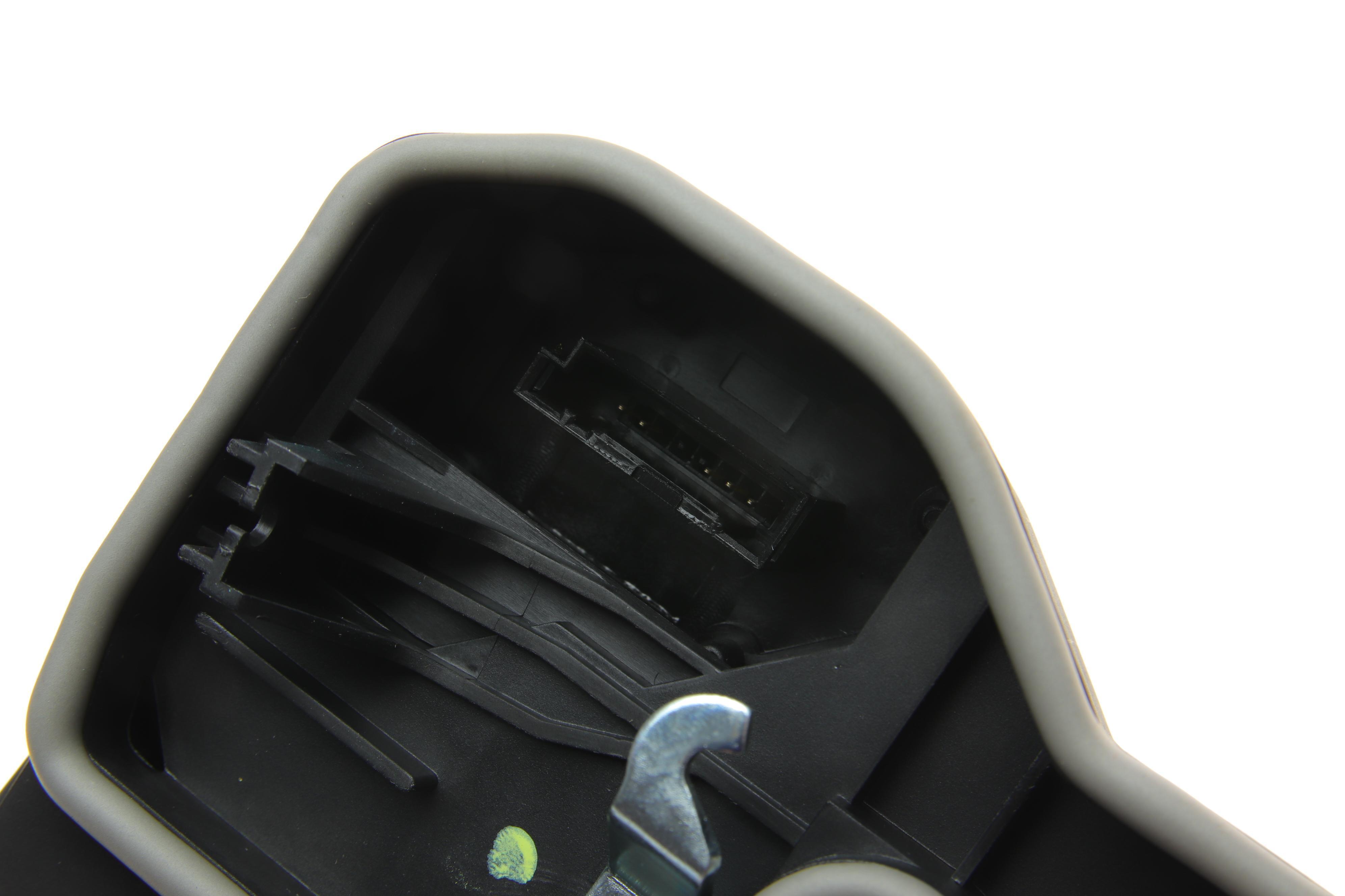 Замок дверей (задніх/R) BMW 3 (F30/F80)/5 (F10)/7 (F01-F04)/X5 (E70) 06-18 B47/M47/N47/N57/N63