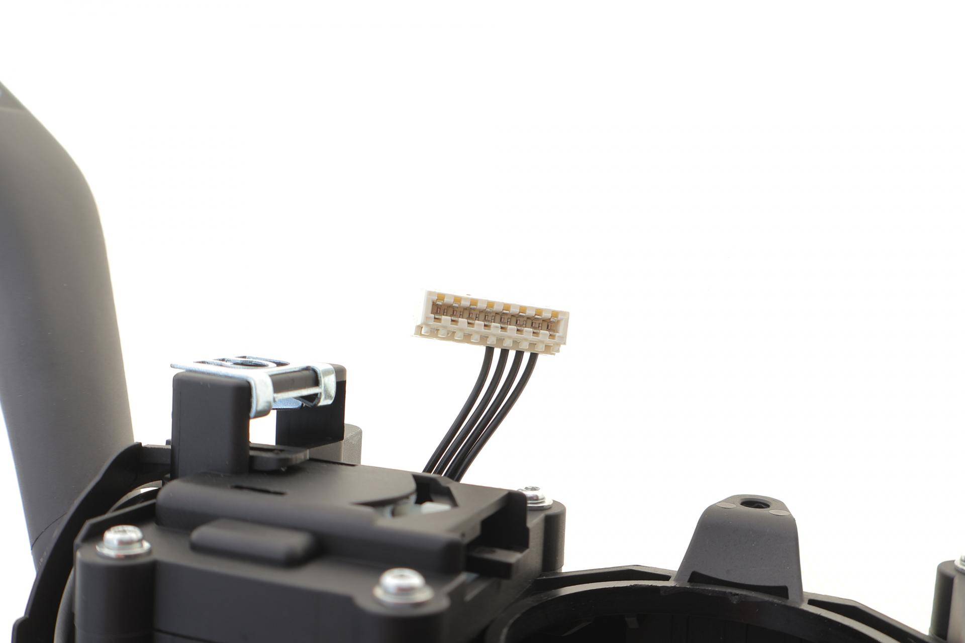 Перемикач підрульовий Skoda Octavia/Superb/VW Golf VI/Jetta IV 04-17