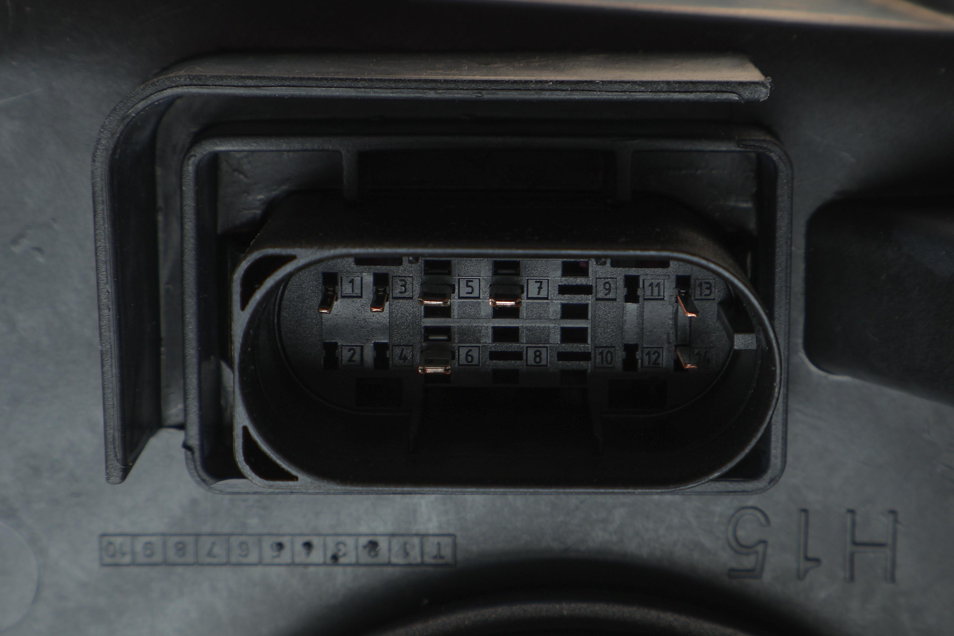 Фара (L) MB Sprinter (W907/W910) 18-